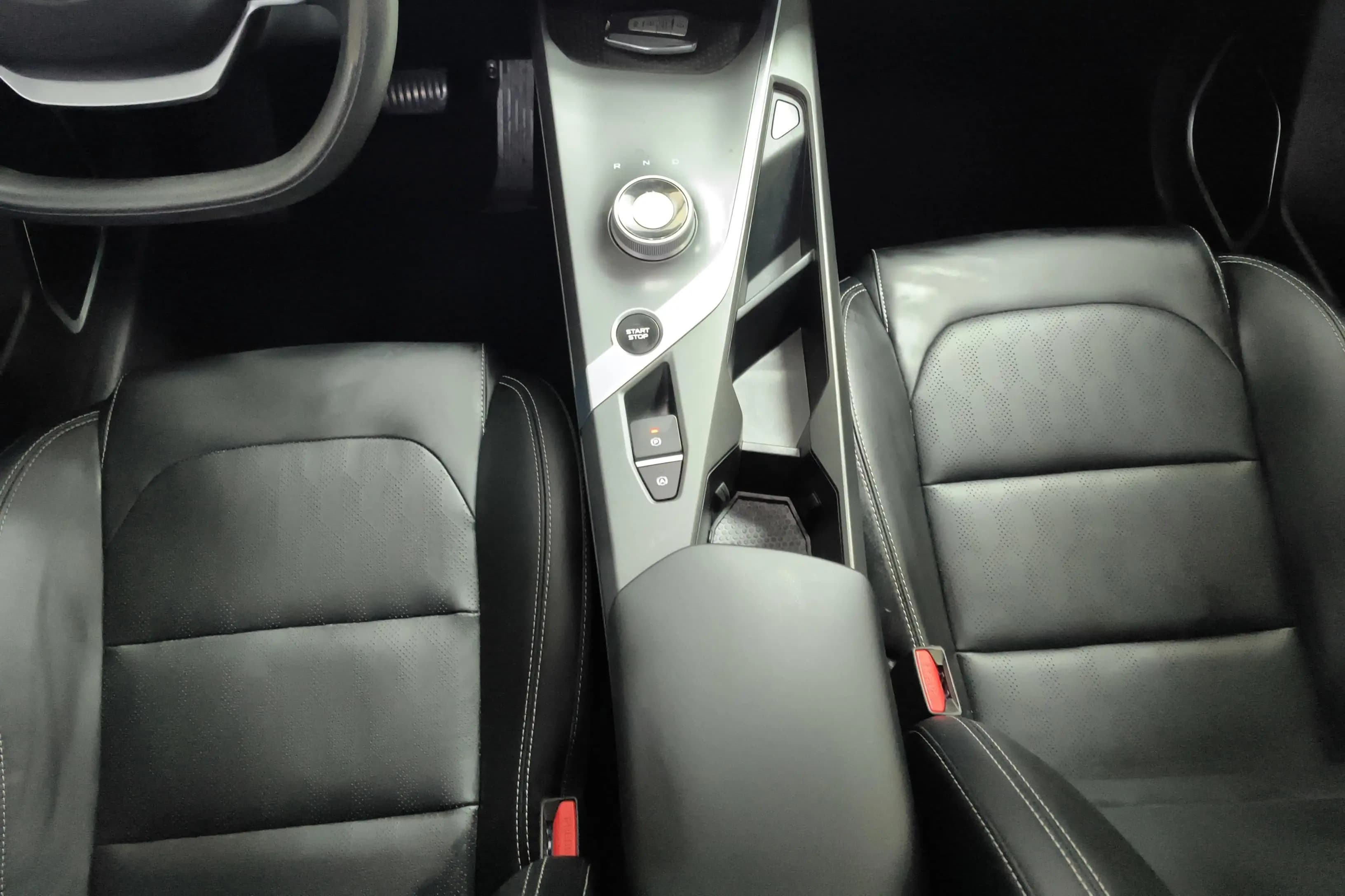 Geely Geometry C 2022 г. 51423 км. — фото 14