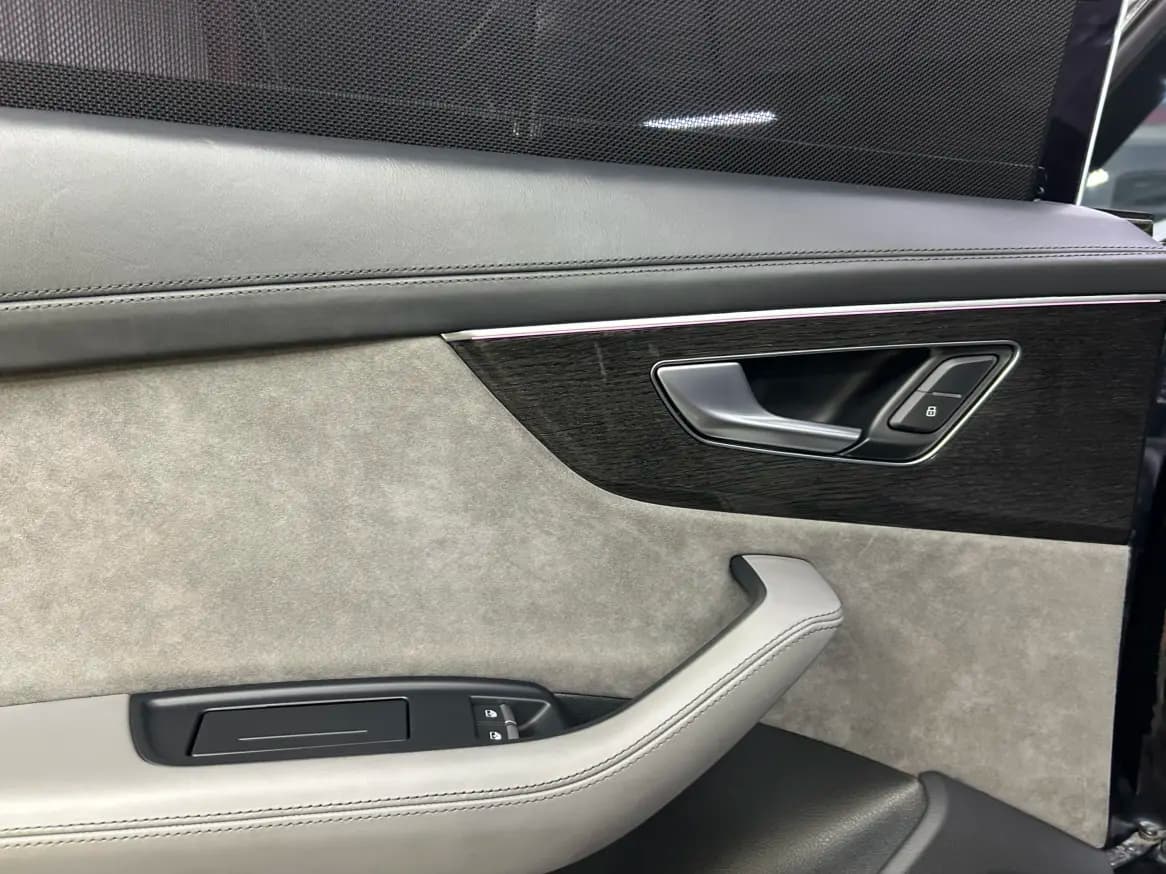 Audi Q8 2021 г. 71004 км. — фото 15