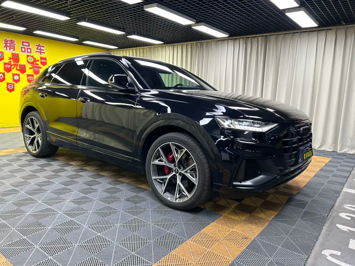 Audi Q8 2021 г. 71004 км. — фото 3