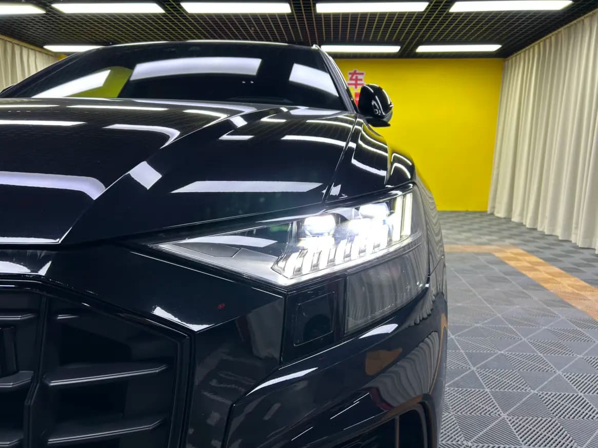 Audi Q8 2021 г. 71004 км. — фото 9