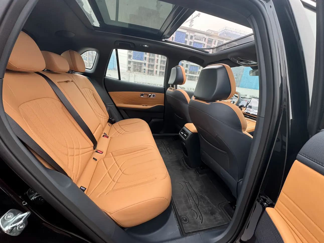 Geely Galaxy Starship 7 EM-i 2026 г. 801 км. — фото 16