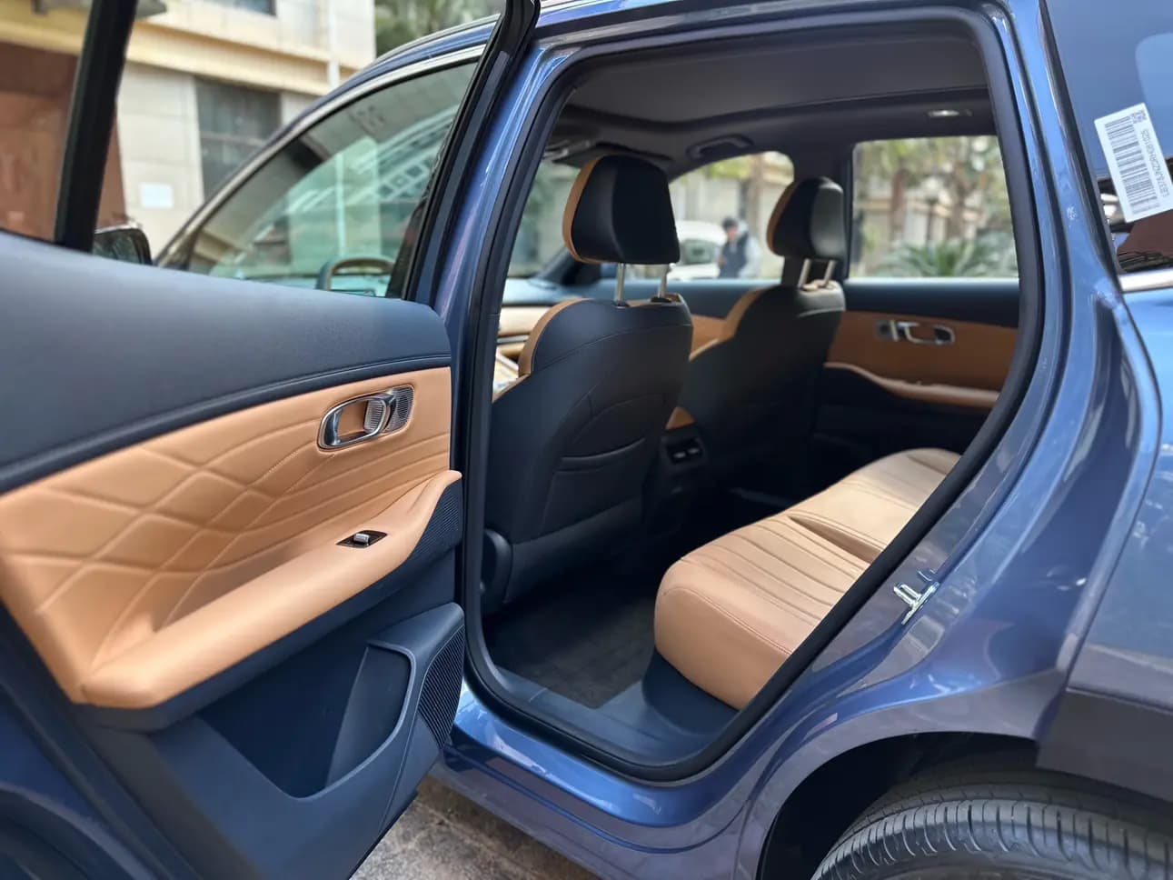 Geely Galaxy Starship 7 EM-i 2025 г. 4514 км. — фото 25