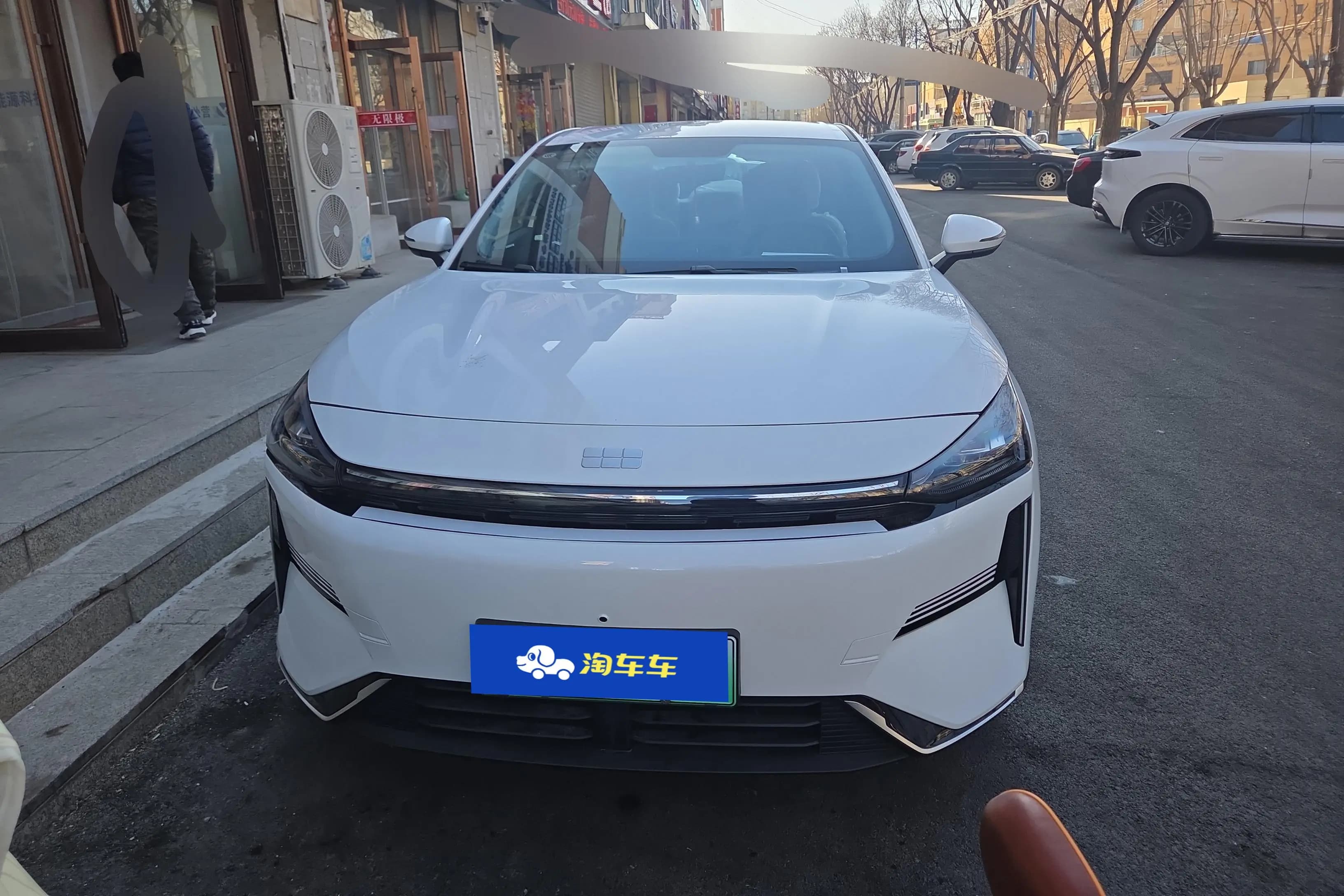 Geely Galaxy L6 2025 г. 1020 км. — фото 2