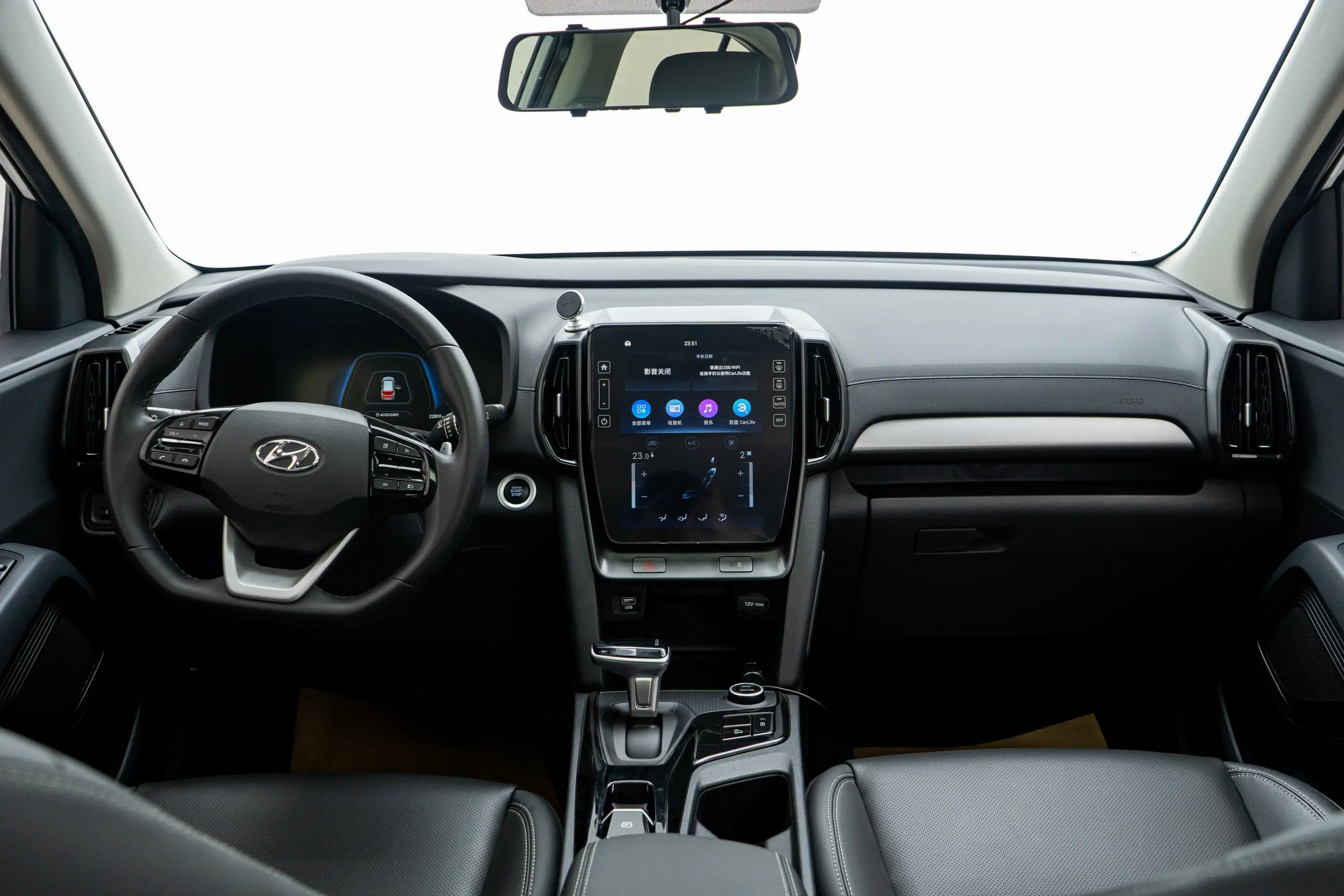 Hyundai ix35 2021 г. 22975 км. — фото 14