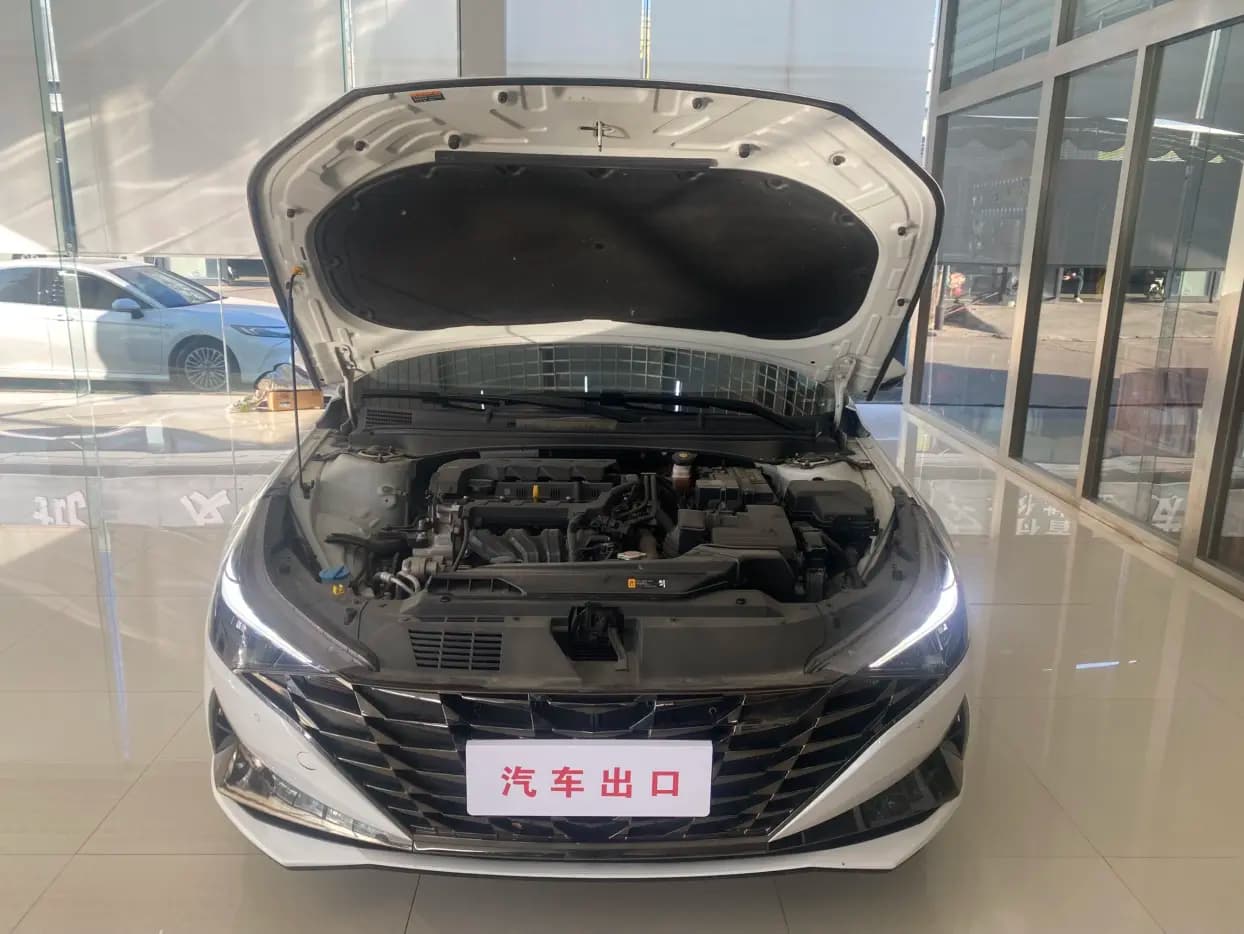 Hyundai Elantra 2021 г. 31040 км. — фото 7