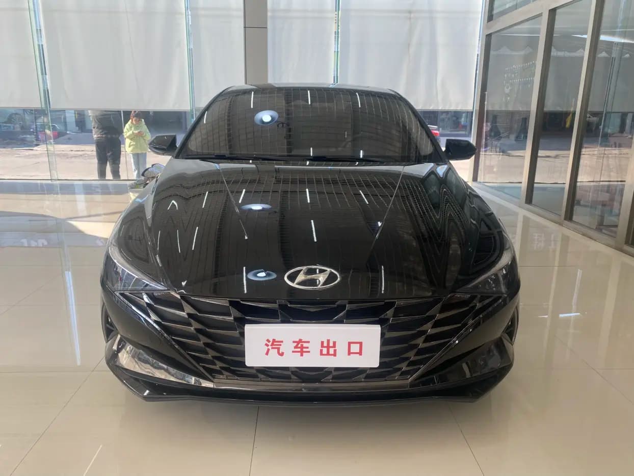 Hyundai Elantra 2021 г. 29239 км. — фото 2