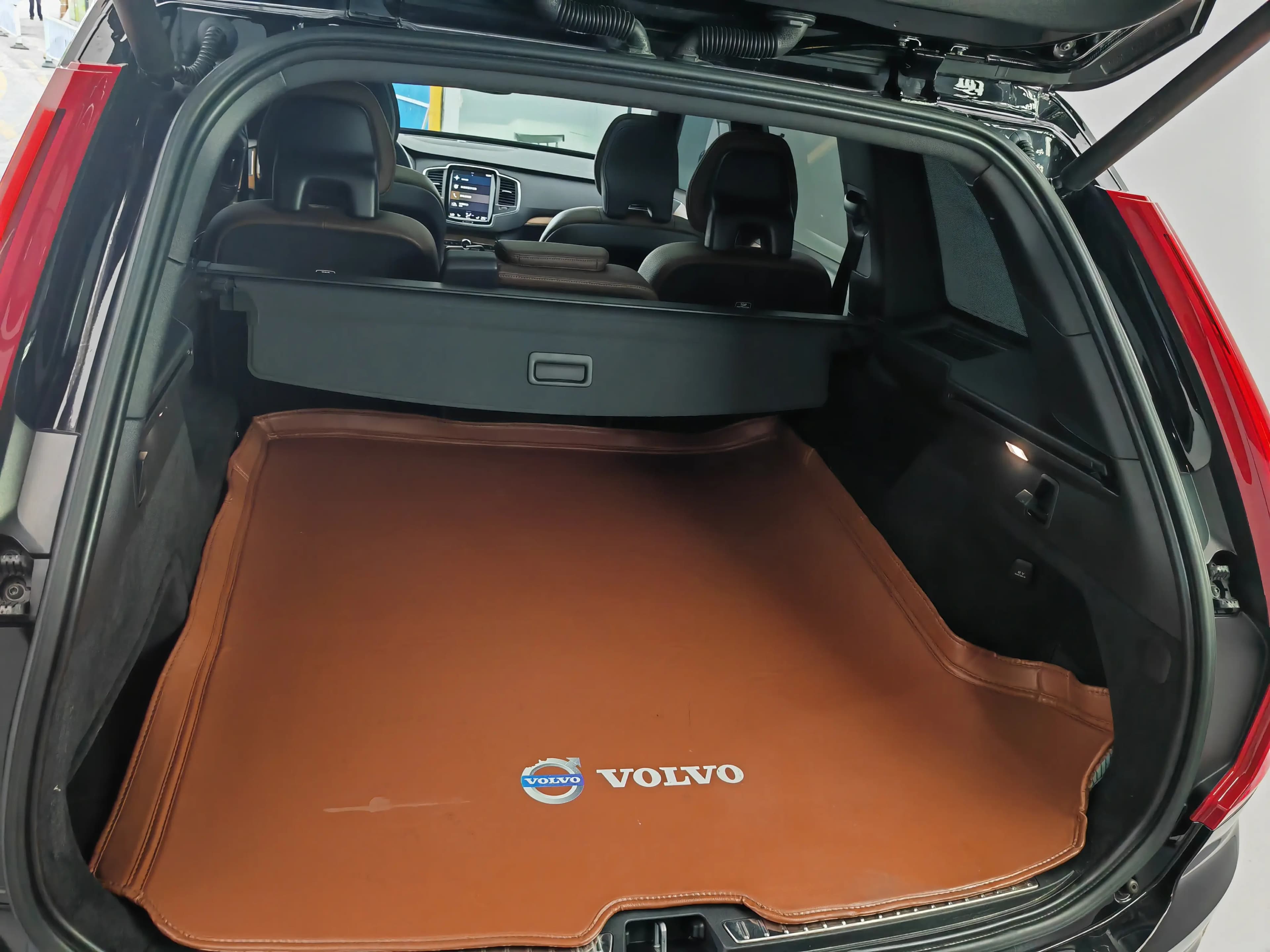 Volvo XC90 2022 г. 50087 км. — фото 15