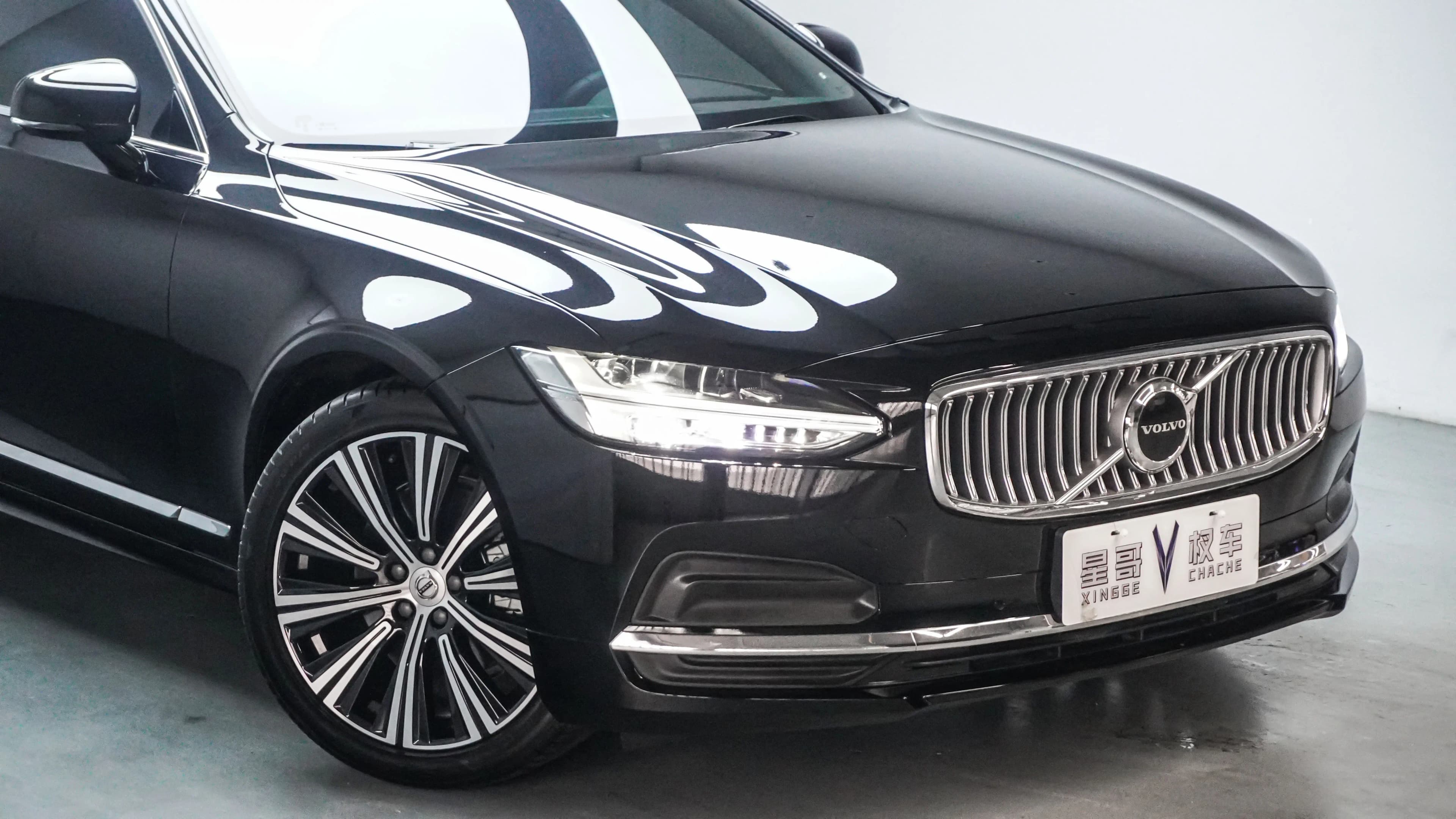 Volvo S90 2024 г. 16087 км. — фото 12