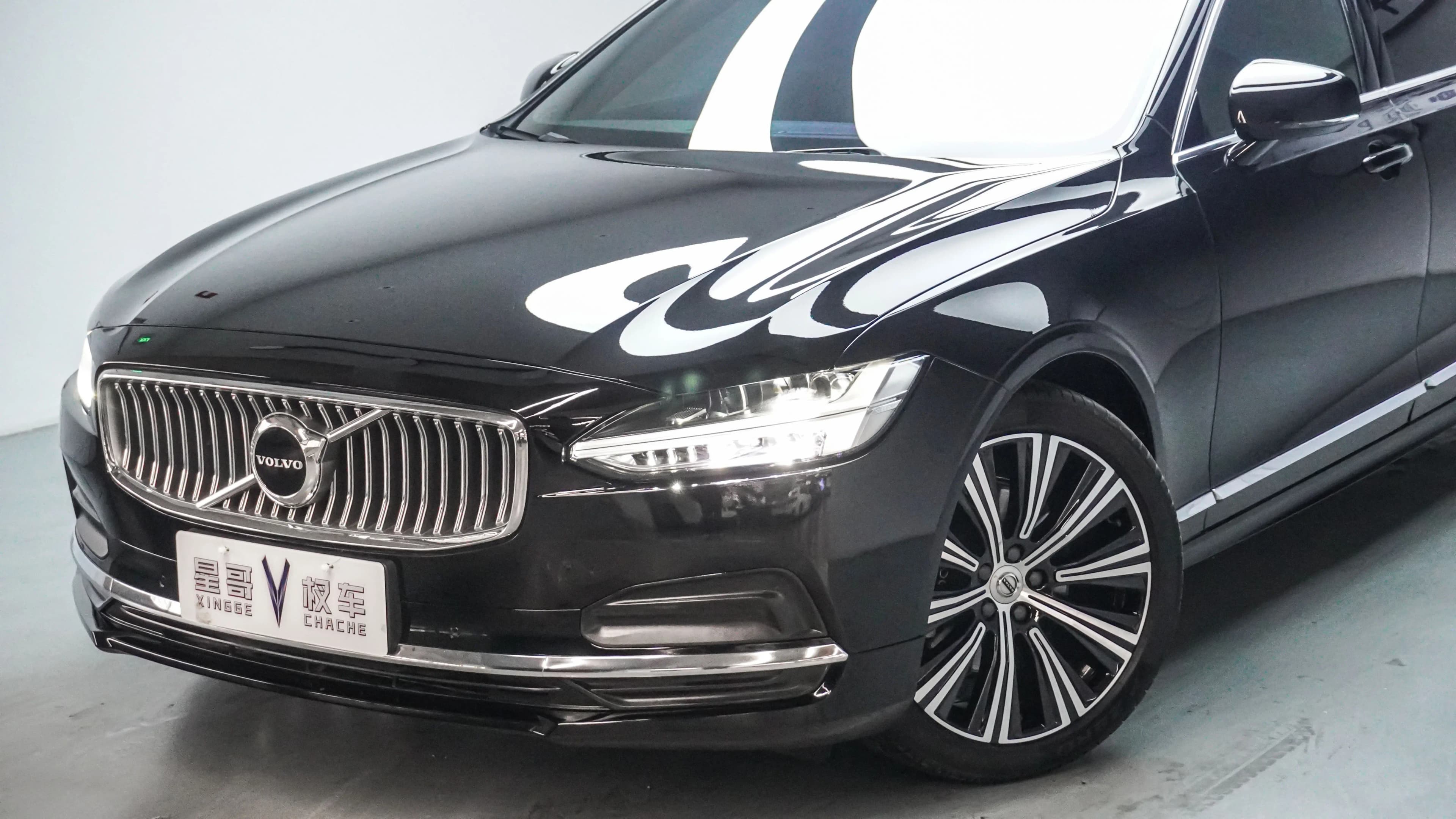 Volvo S90 2024 г. 16087 км. — фото 7
