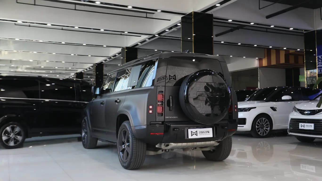Land Rover Guard 2024 г. 28048 км. — фото 4