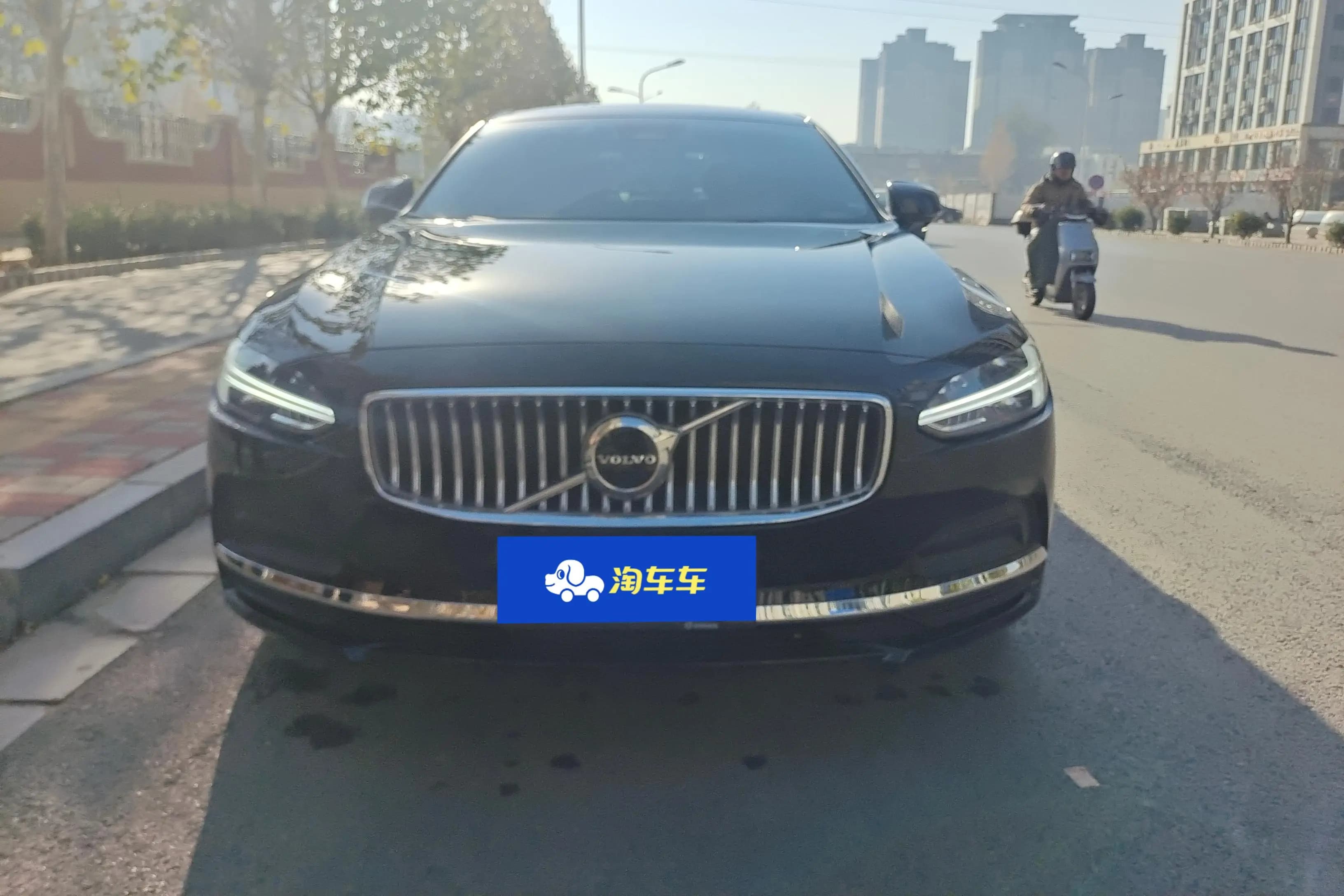 Volvo S90 2023 г. 10786 км. — фото 2