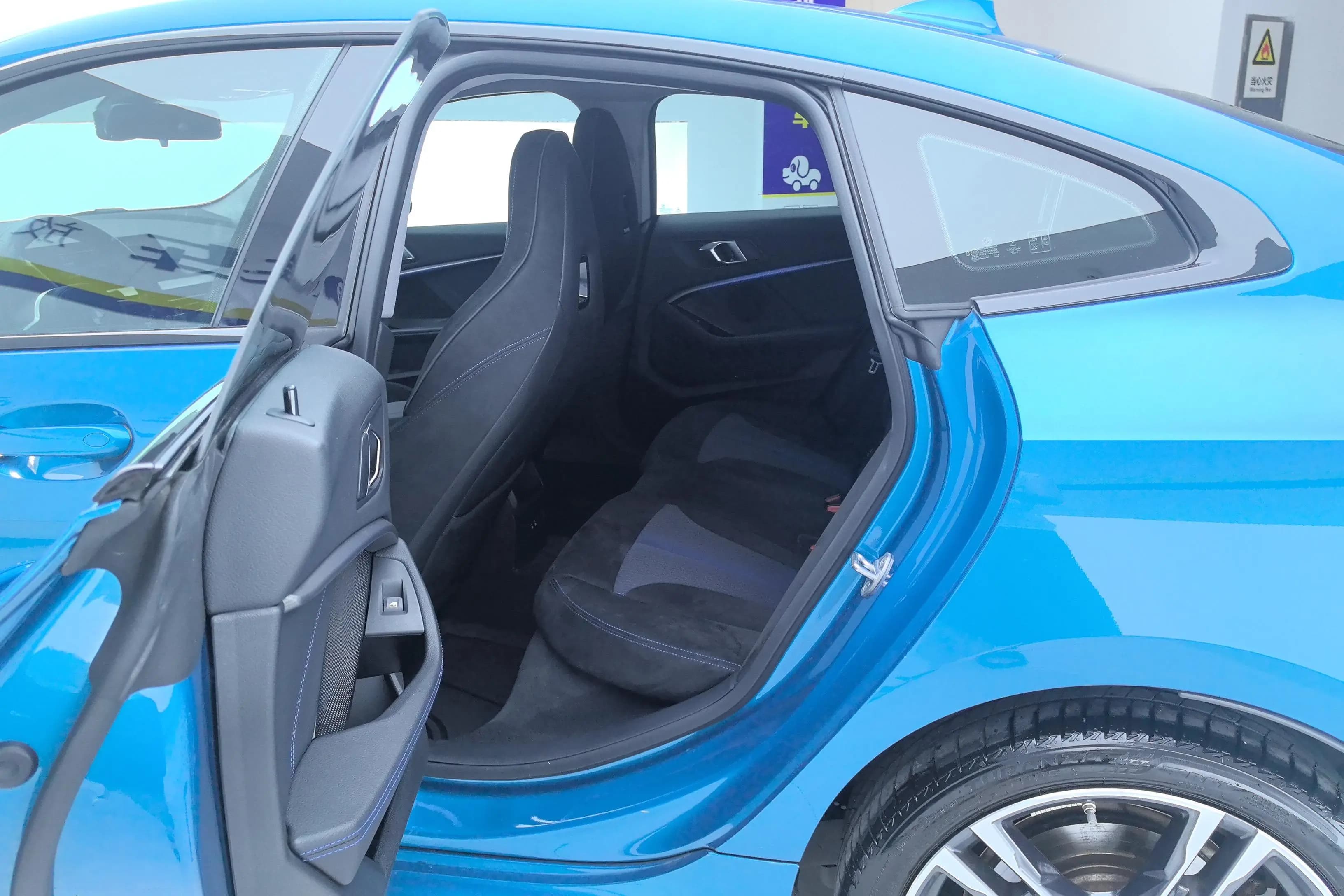 BMW 2 Series 2024 г. 21903 км. — фото 16