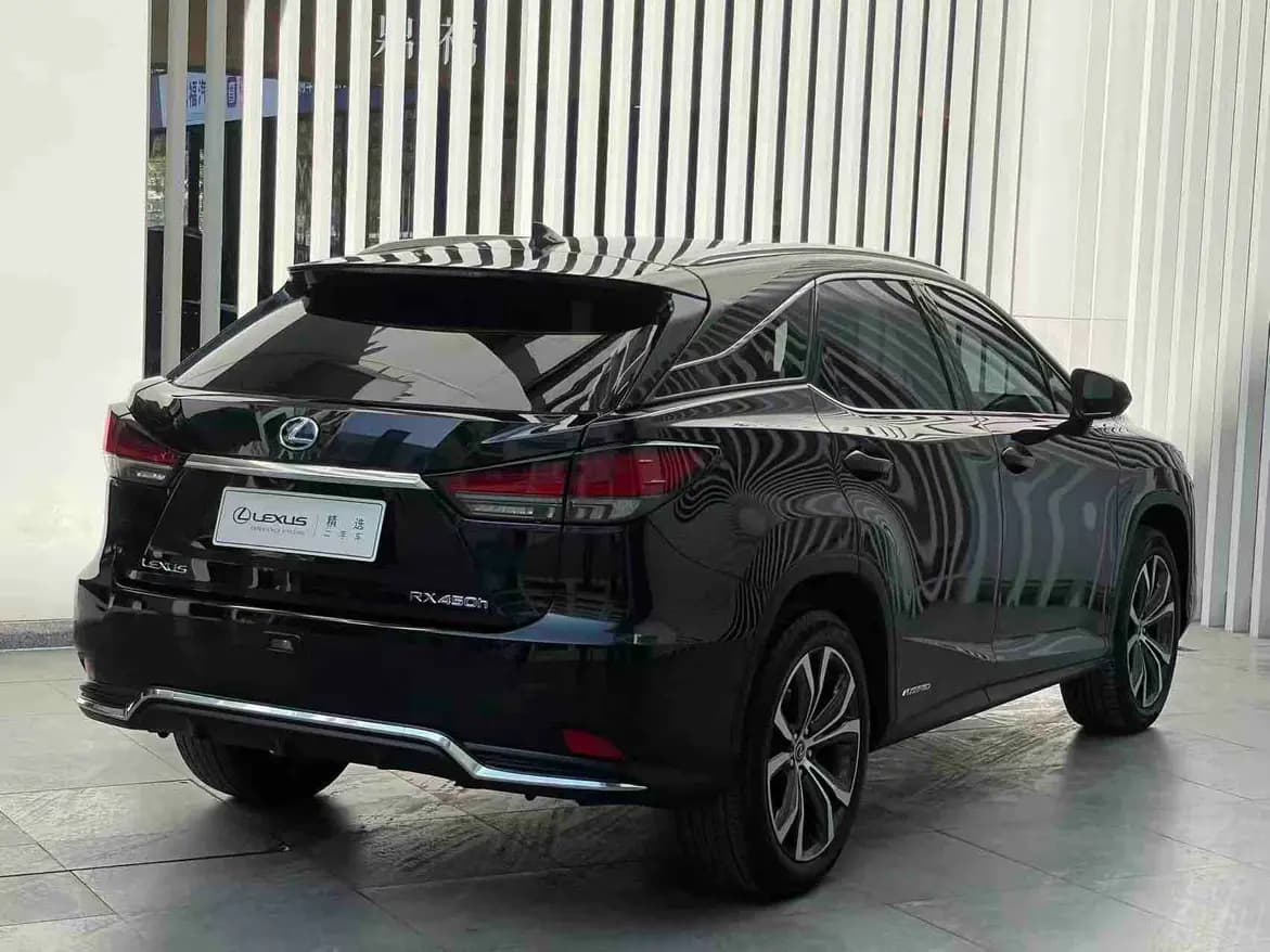 Lexus RX 2022 г. 68070 км. — фото 3