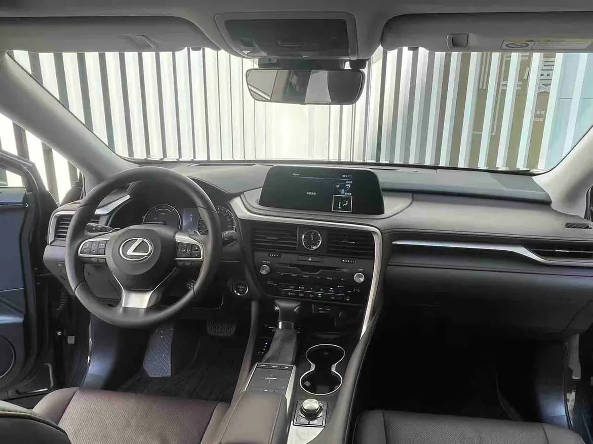 Lexus RX 2022 г. 68070 км. — фото 5