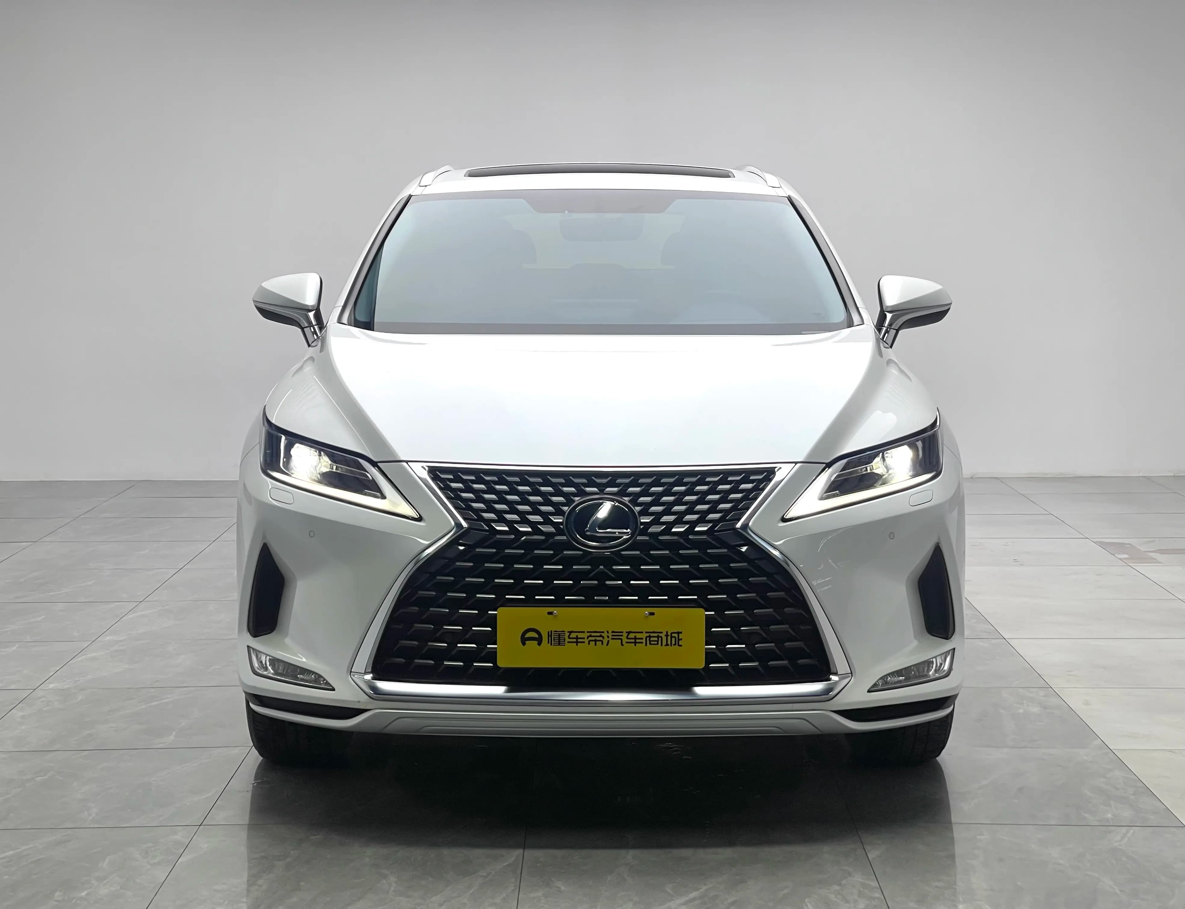 Lexus RX 2022 г. 67869 км. — фото 2