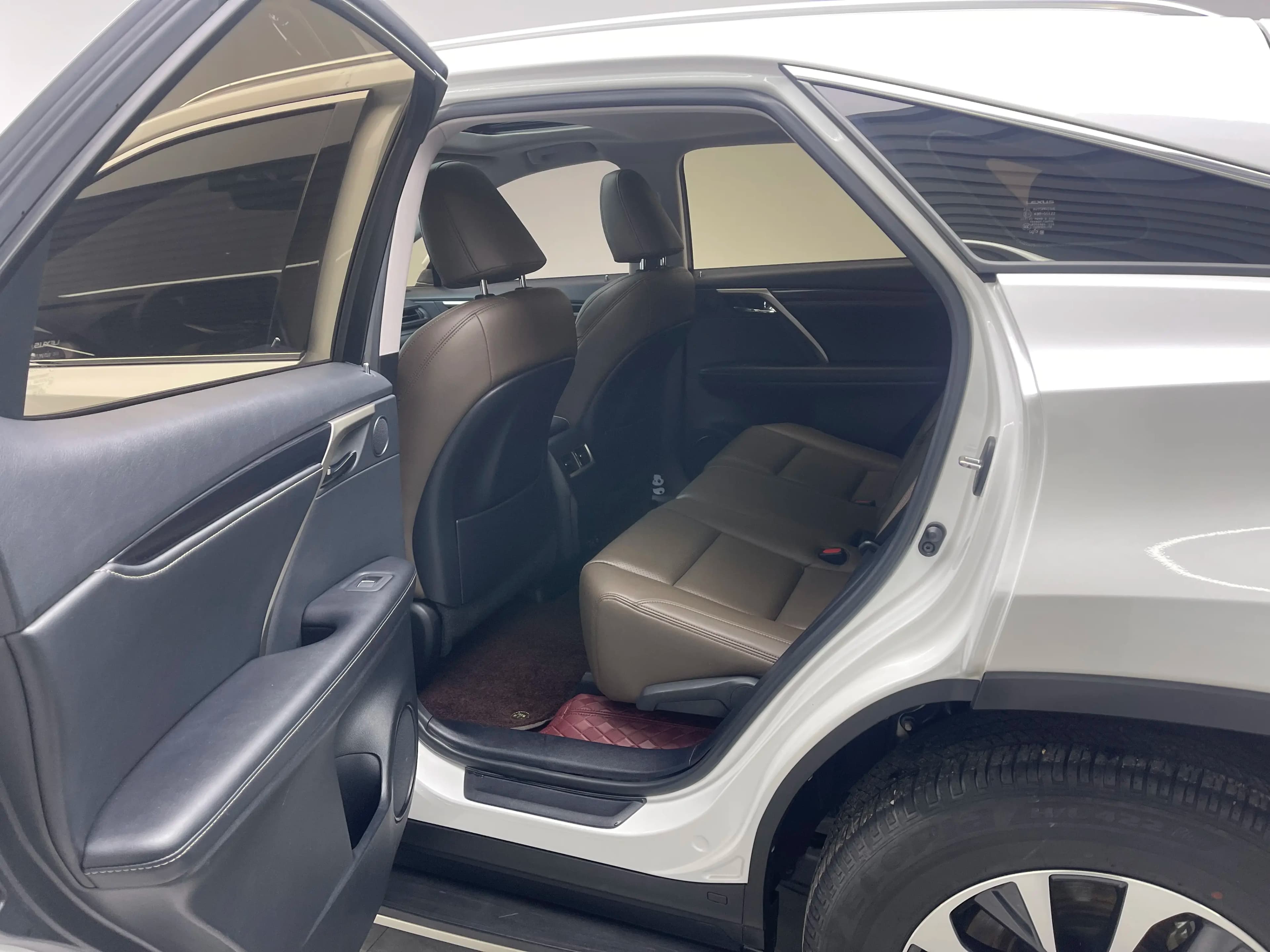 Lexus RX 2022 г. 67869 км. — фото 18