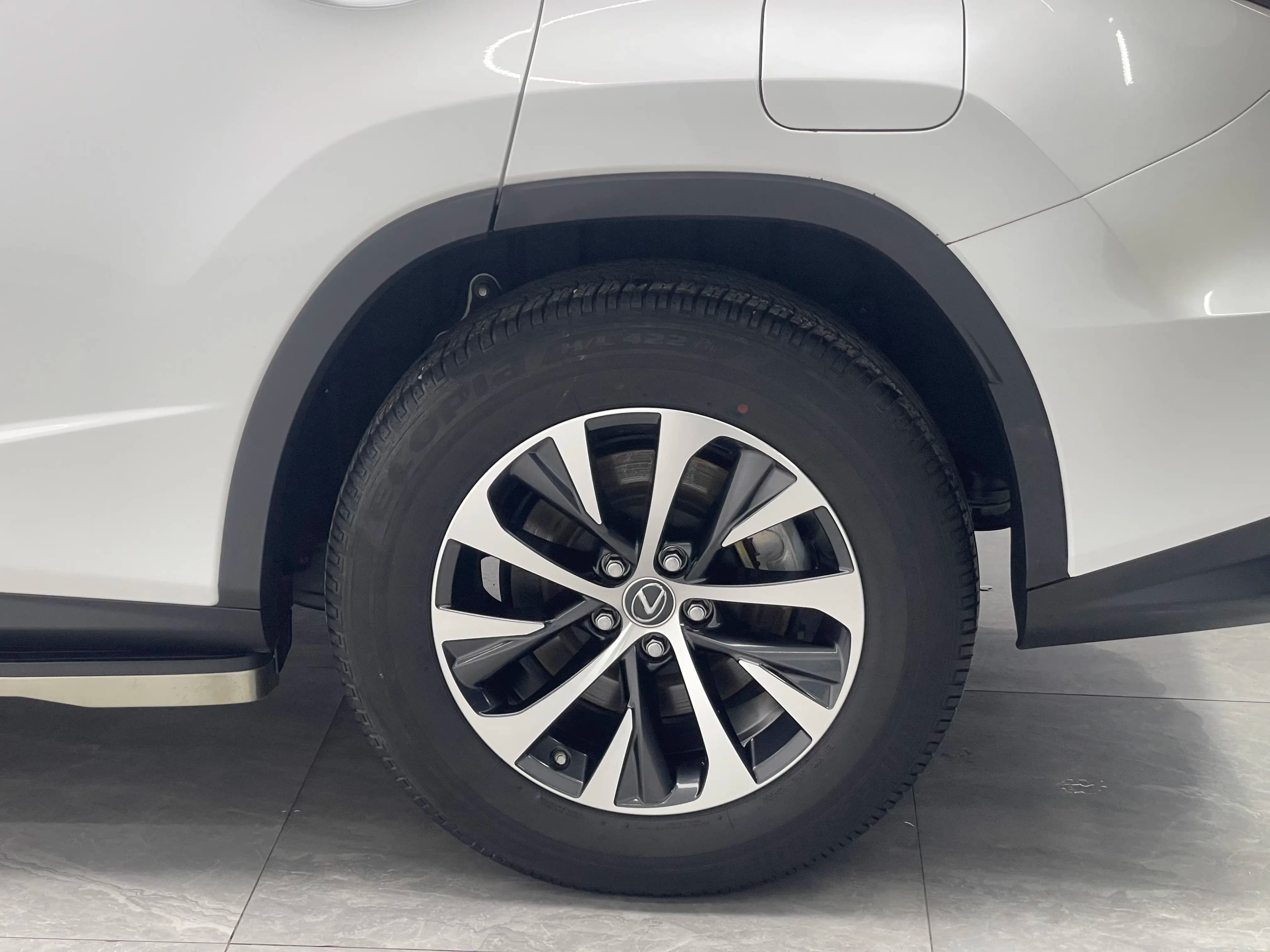 Lexus RX 2022 г. 67869 км. — фото 9