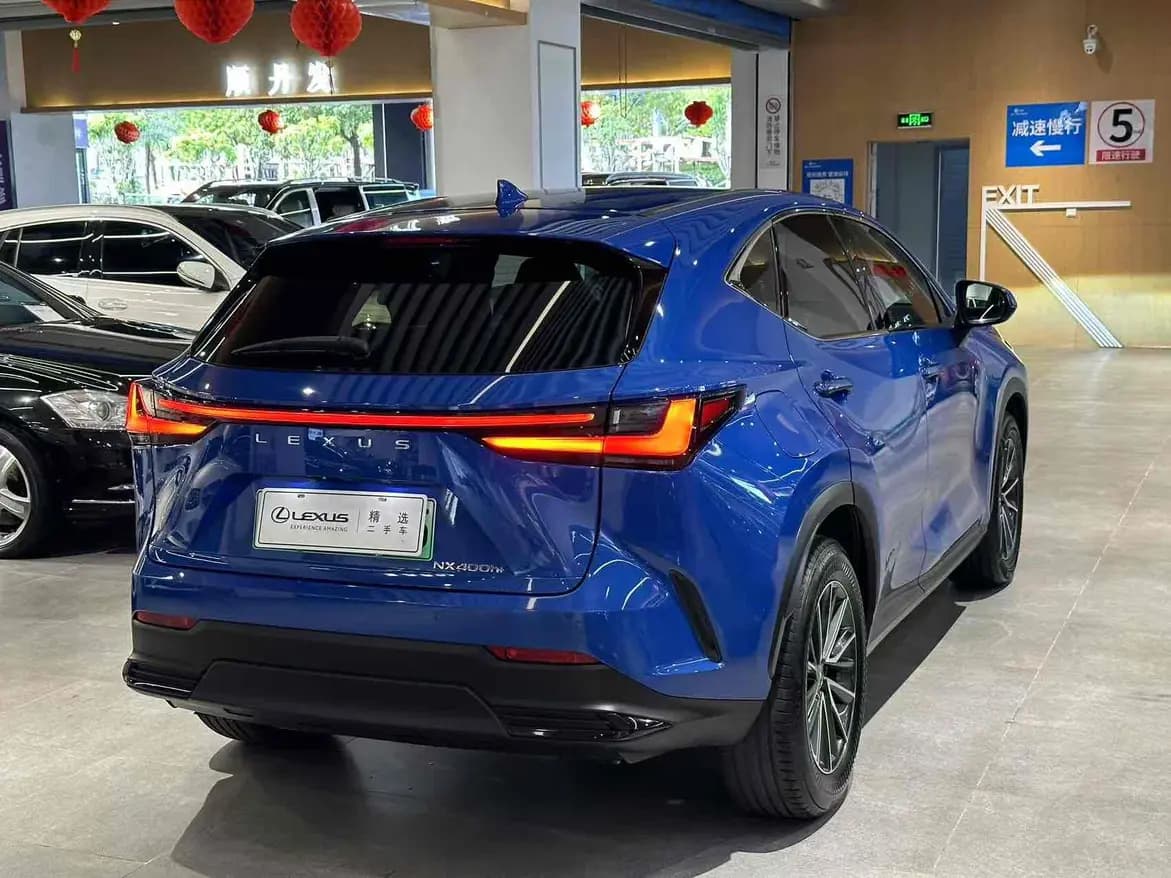 Lexus NX PHEV 2022 г. 50148 км. — фото 4