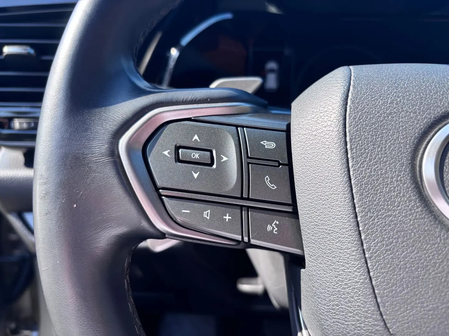 Lexus NX 2022 г. 36000 км. — фото 19