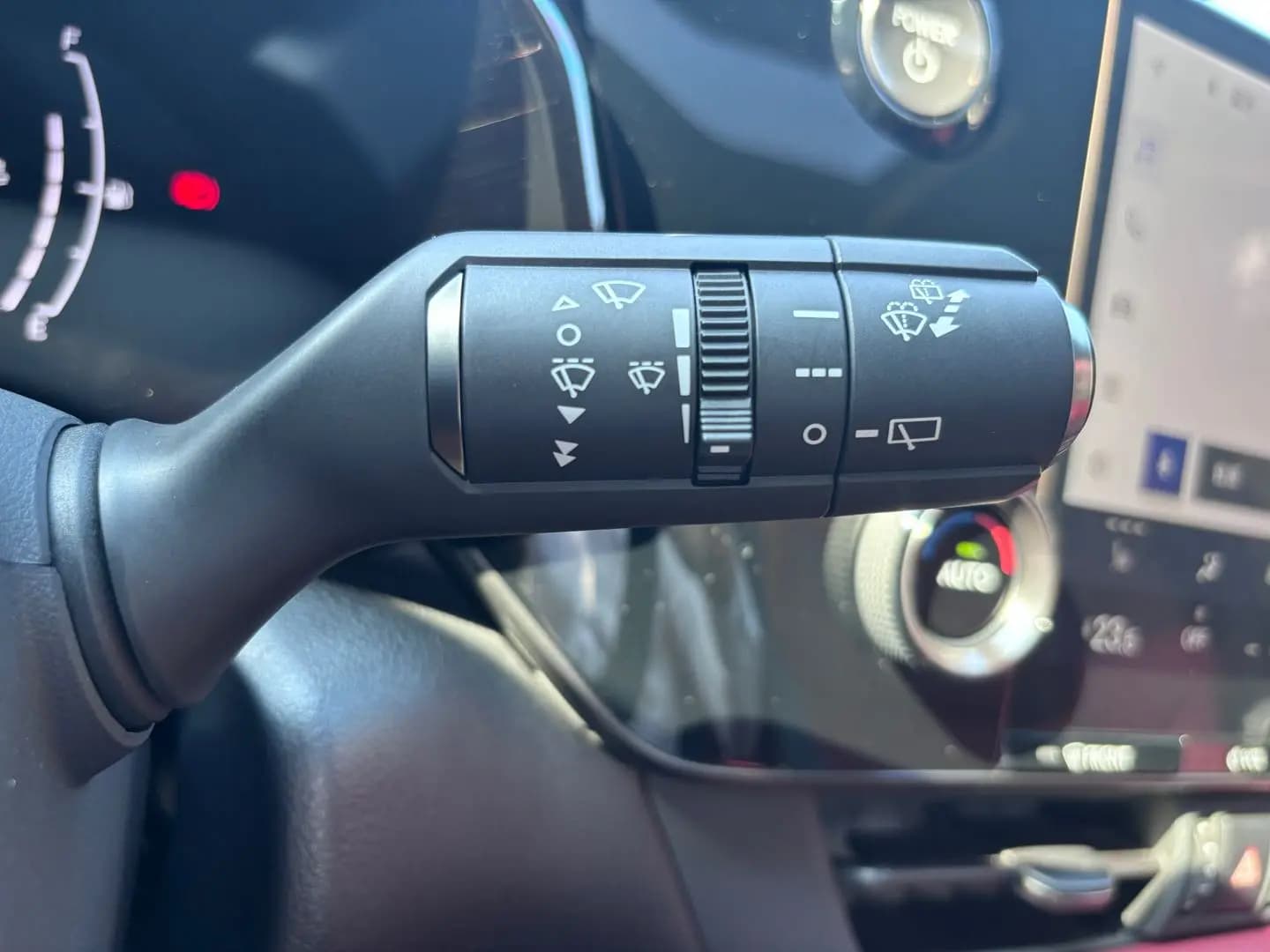 Lexus NX 2022 г. 36000 км. — фото 20