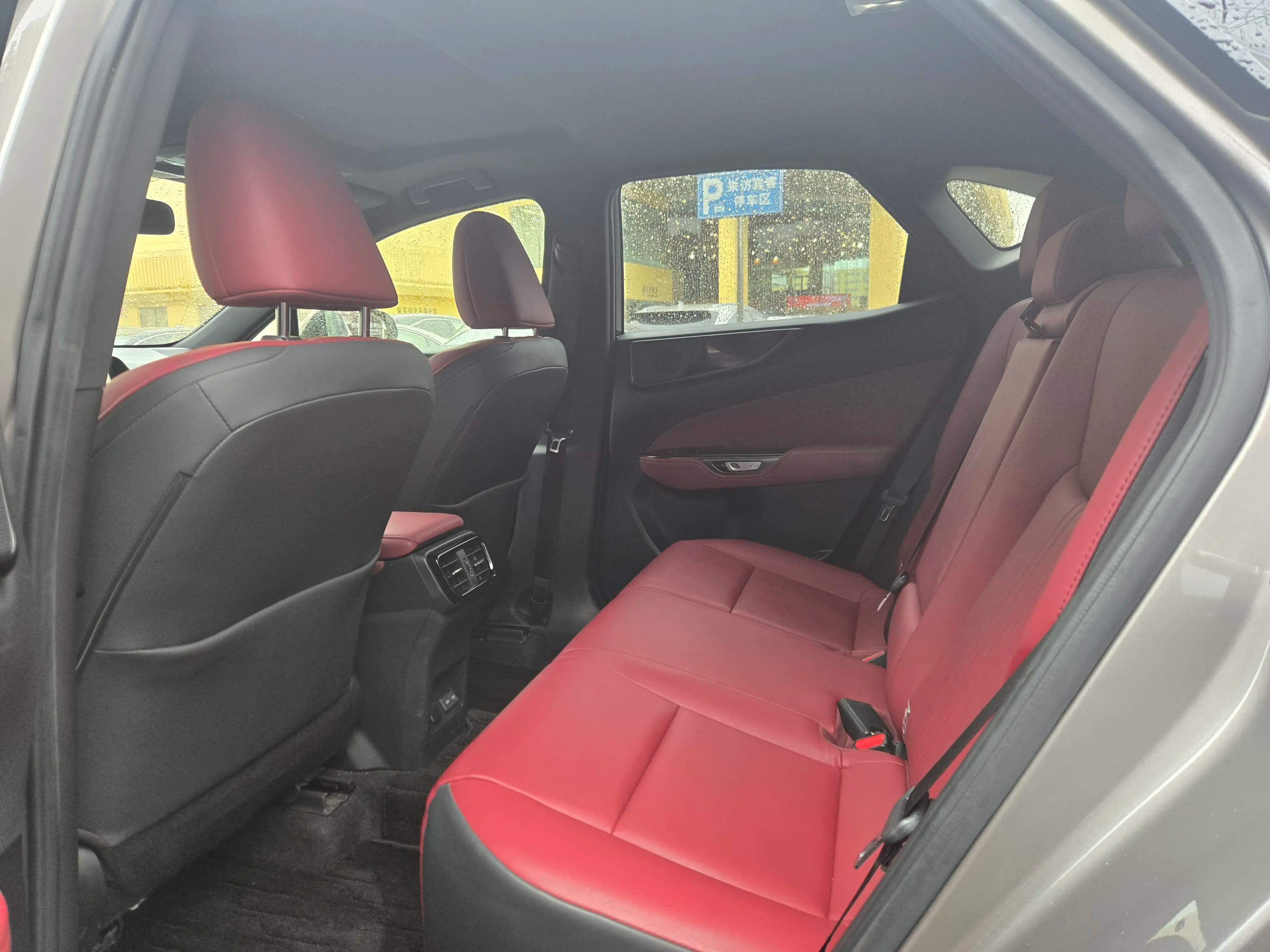 Lexus NX 2023 г. 39001 км. — фото 10