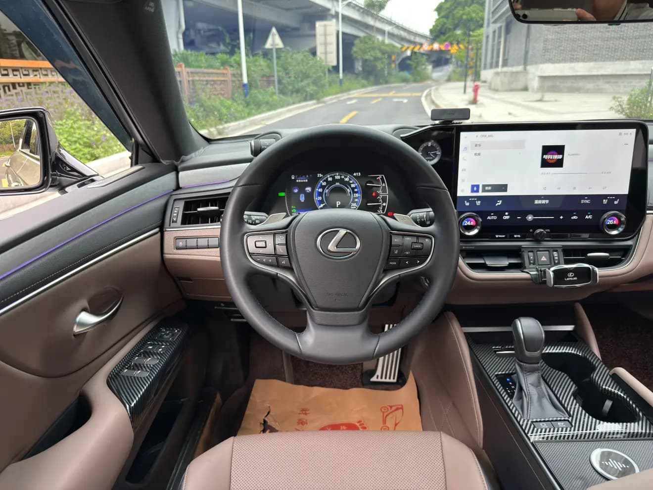 Lexus ES 2025 г. 20000 км. — фото 14