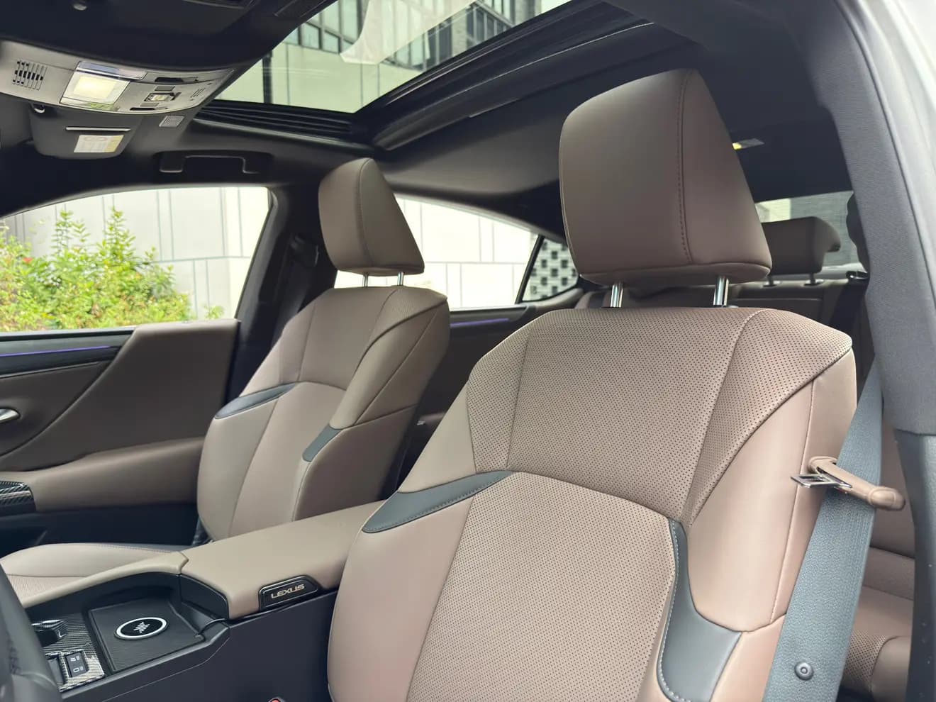 Lexus ES 2025 г. 20000 км. — фото 17
