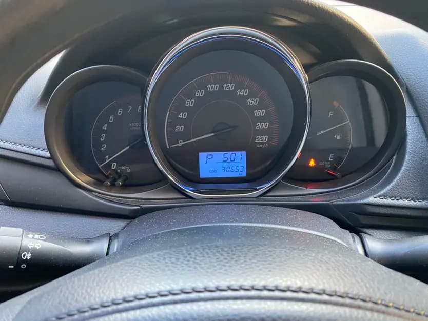 Toyota Yaris L 2021 г. 30024 км. — фото 10