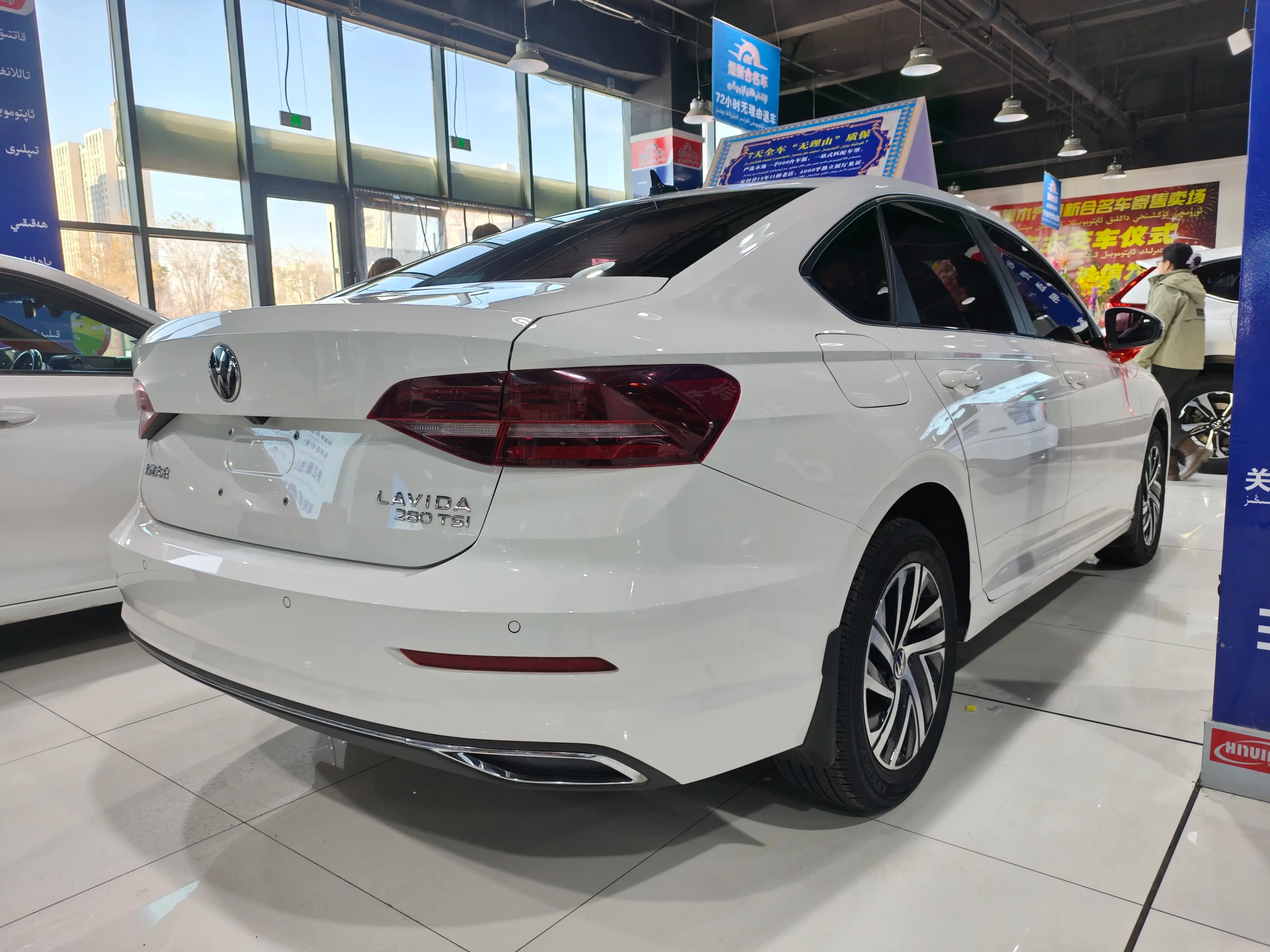 Volkswagen Lavida 2022 г. 36136 км. — фото 6