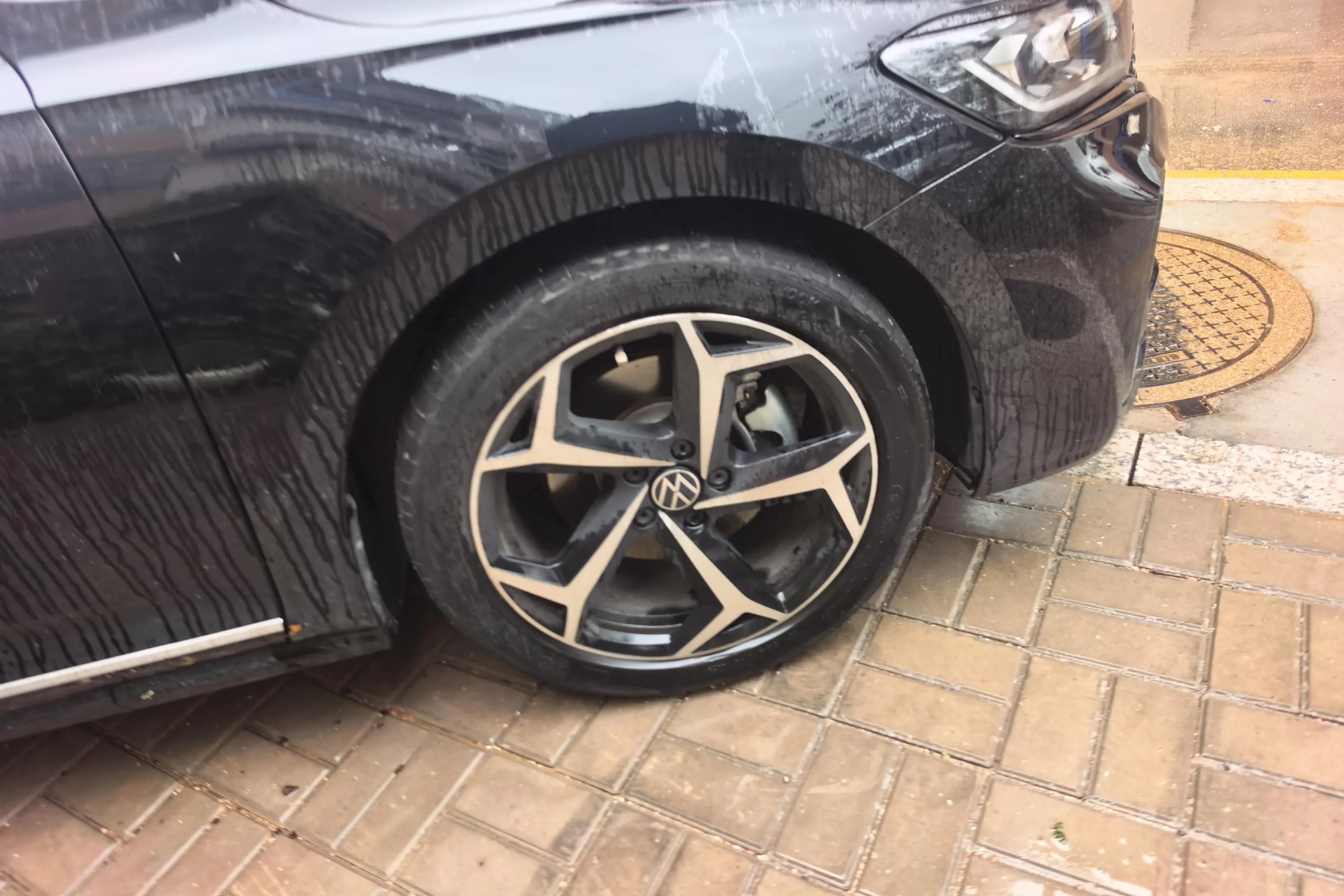 Volkswagen Passat 2024 г. 32456 км. — фото 6