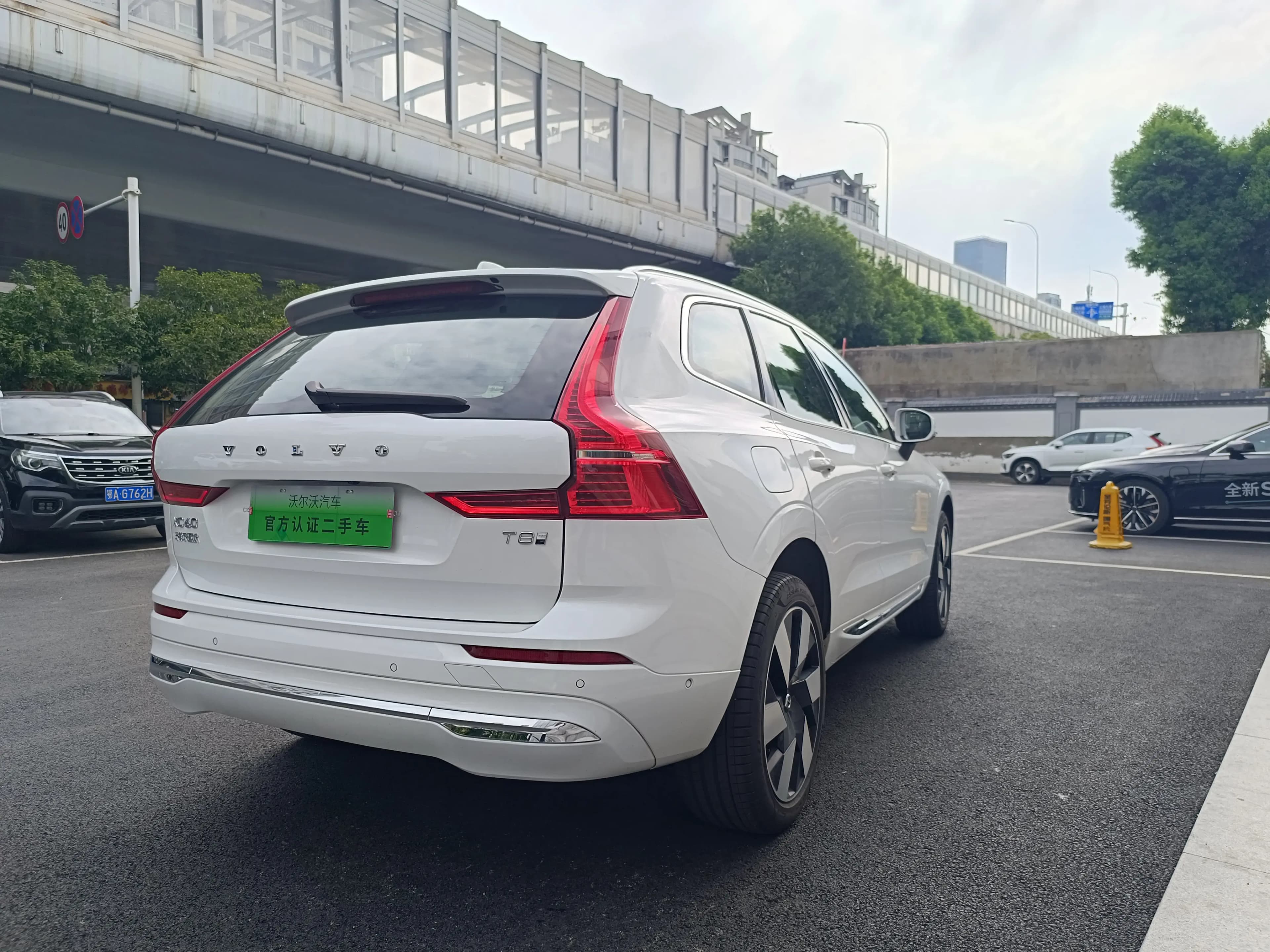 Volvo XC60 PHEV 2024 г. 22033 км. — фото 6