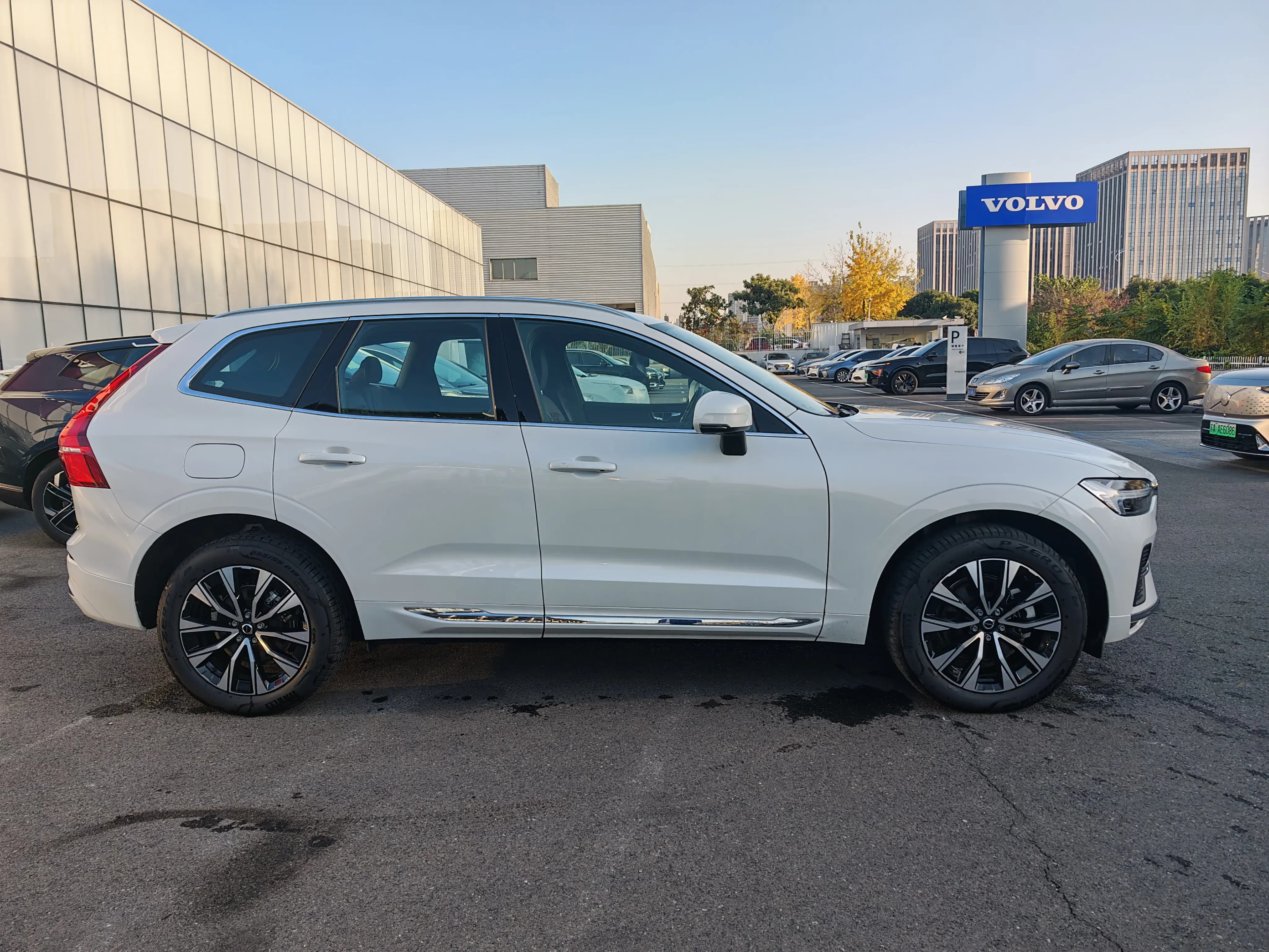 Volvo XC60 2025 г. 6036 км. — фото 7