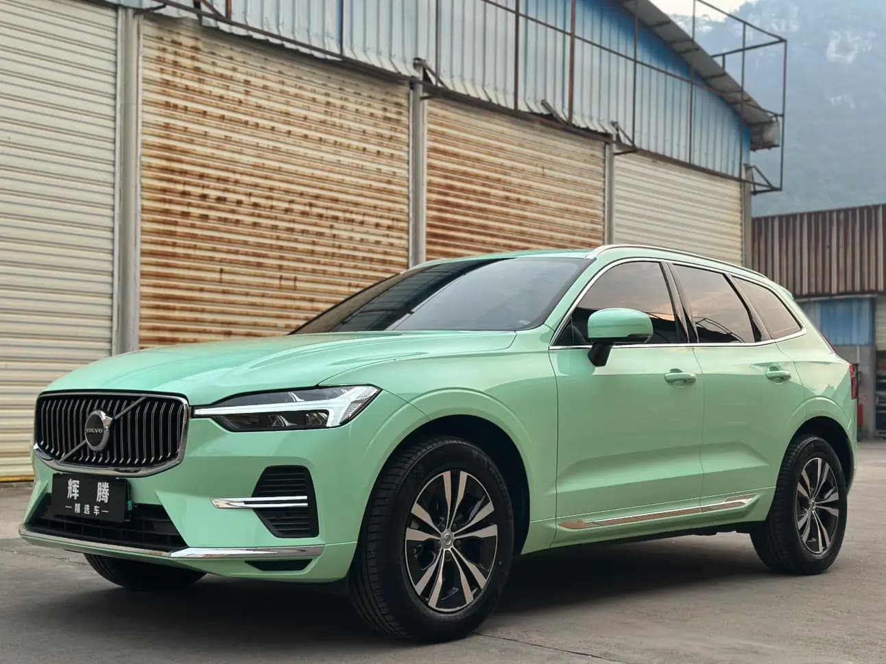 Volvo XC60 2024 г. 9538 км.