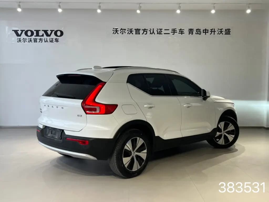 Volvo XC40 2025 г. 9041 км. — фото 5