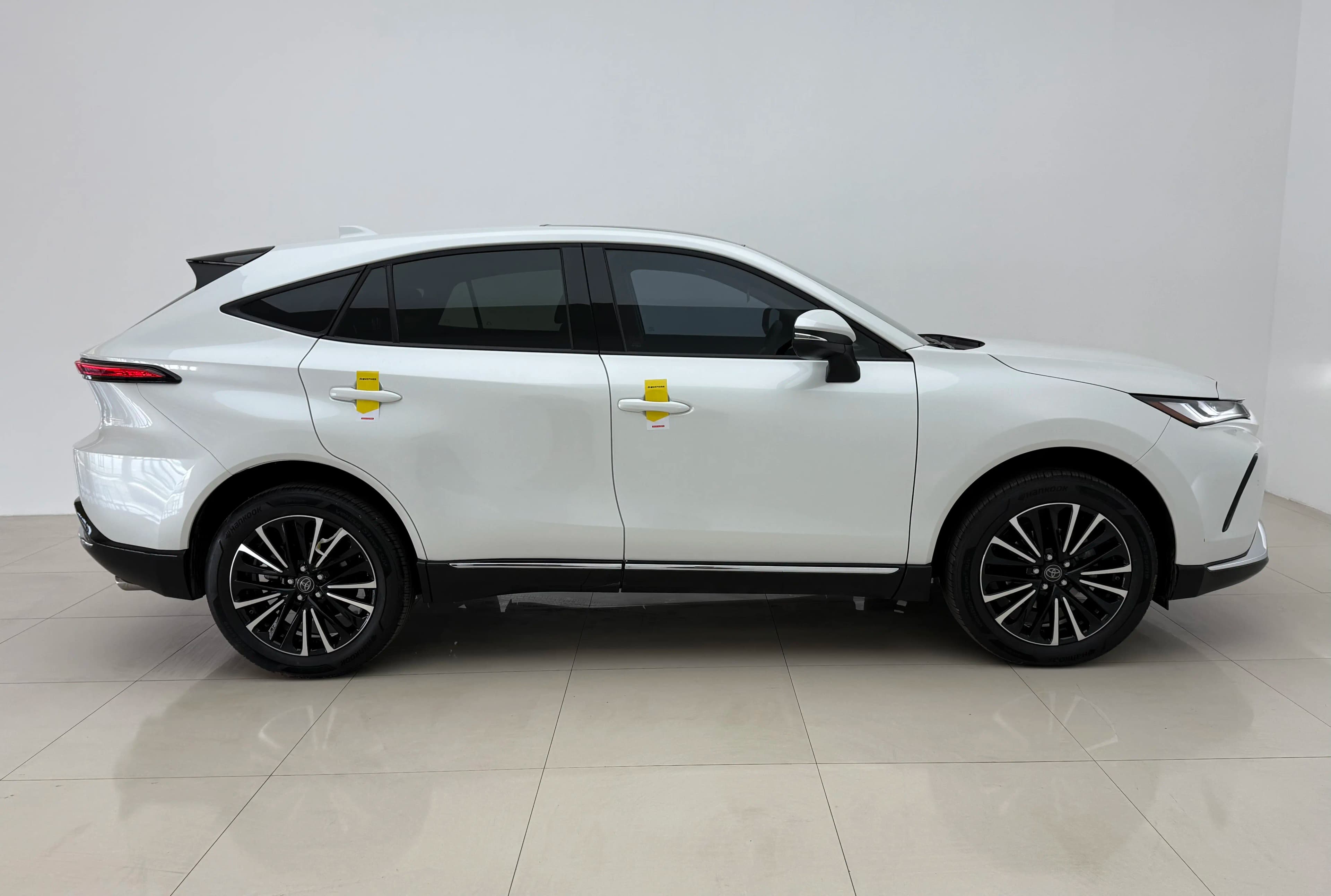 Toyota Venza 2024 г. 23385 км. — фото 8