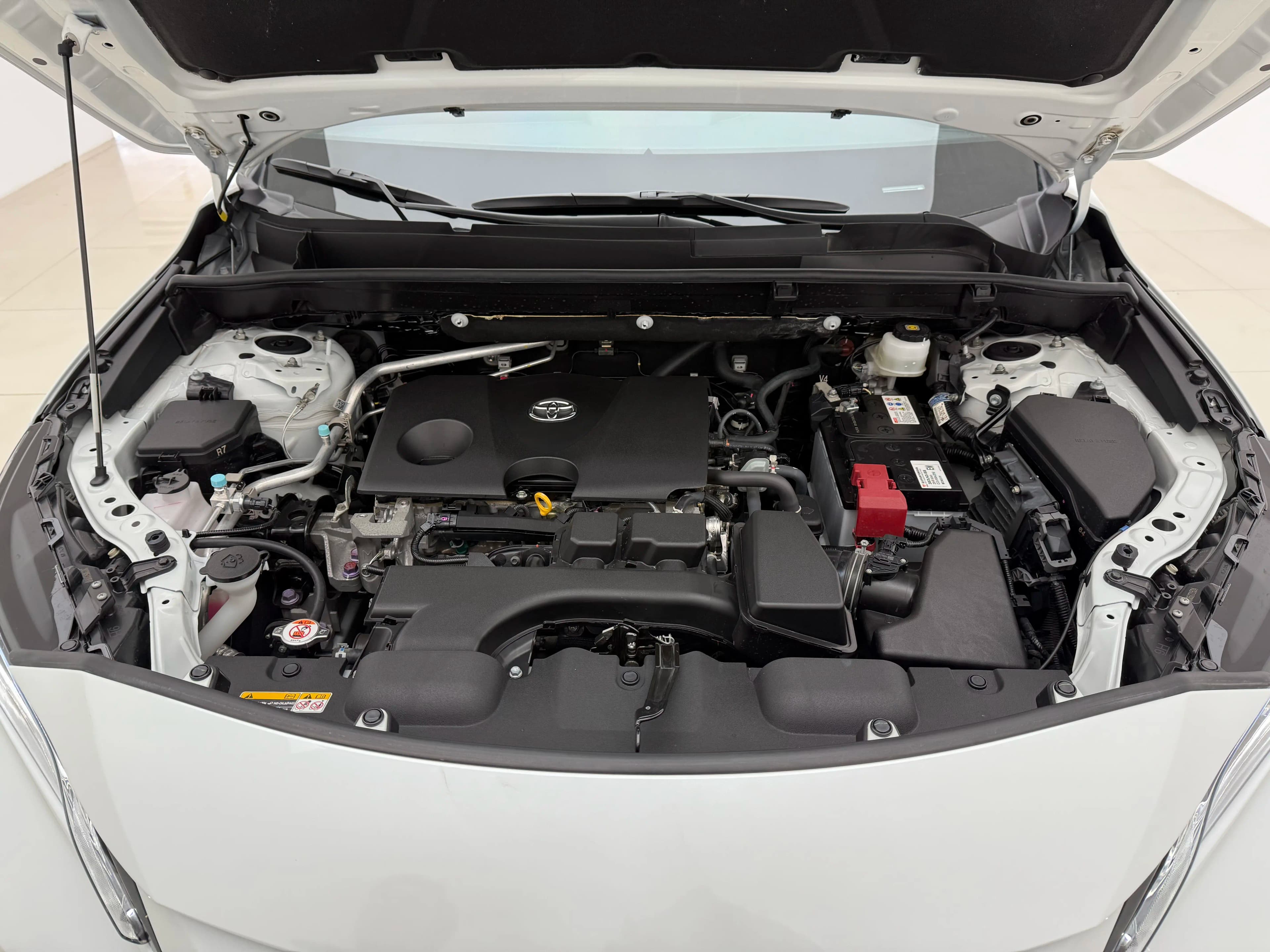 Toyota Venza 2024 г. 23385 км. — фото 10