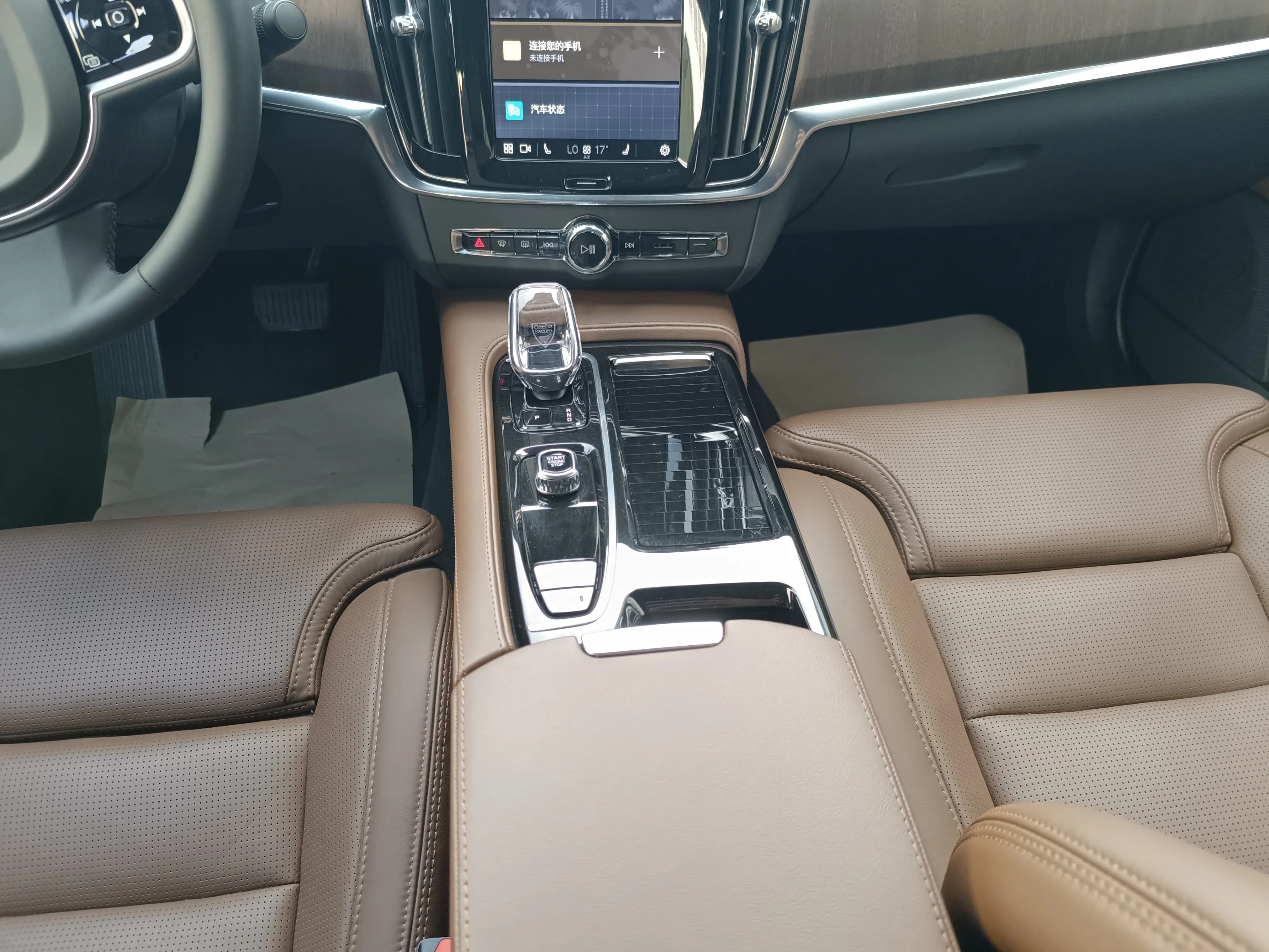 Volvo S90 PHEV 2024 г. 4948 км. — фото 15