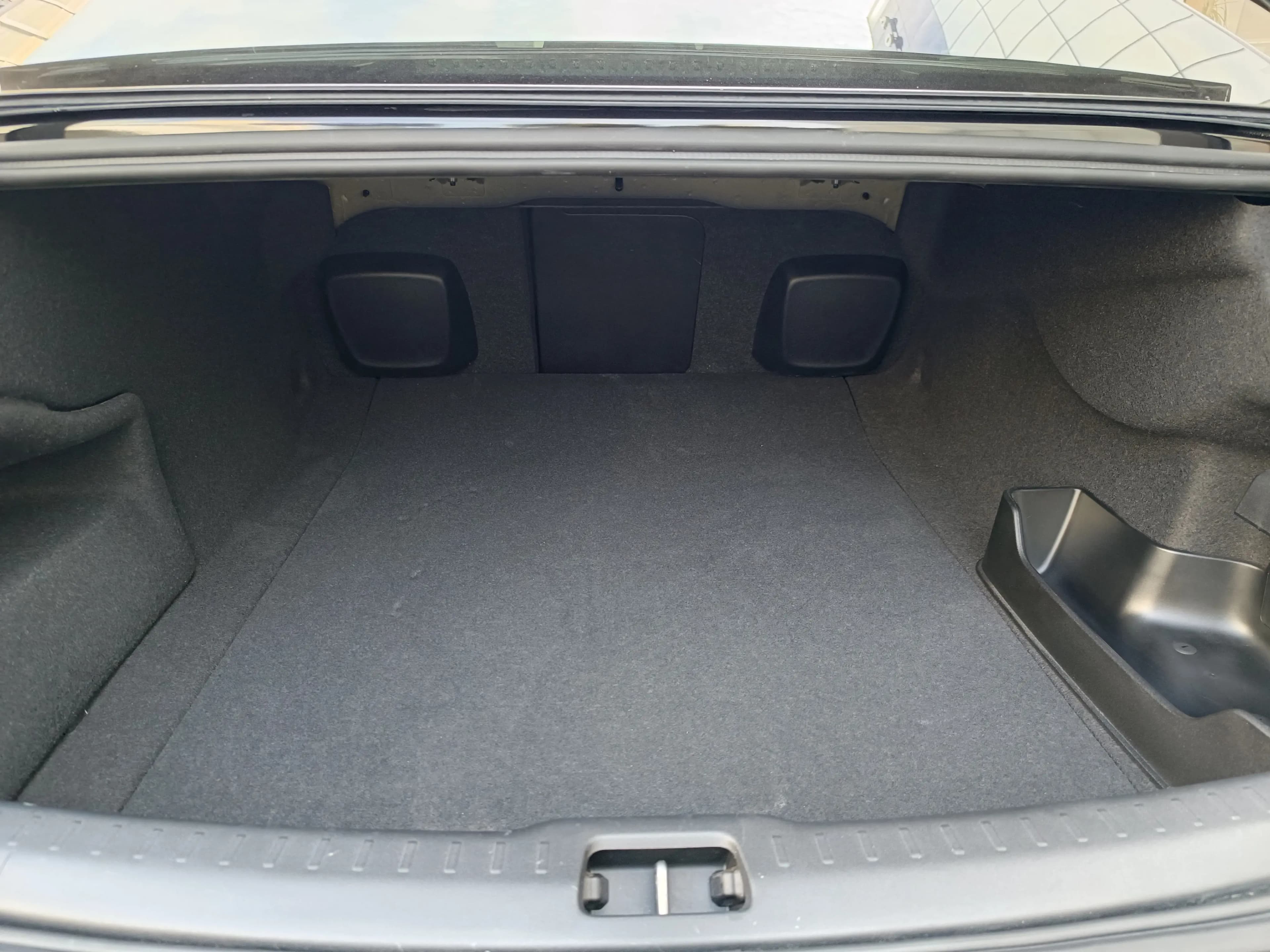 Volvo S90 PHEV 2024 г. 4948 км. — фото 19
