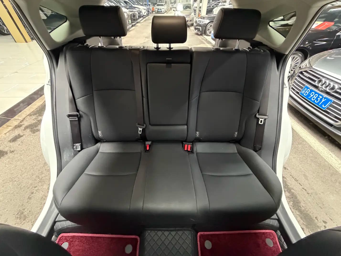 Toyota Venza 2024 г. 32068 км. — фото 17