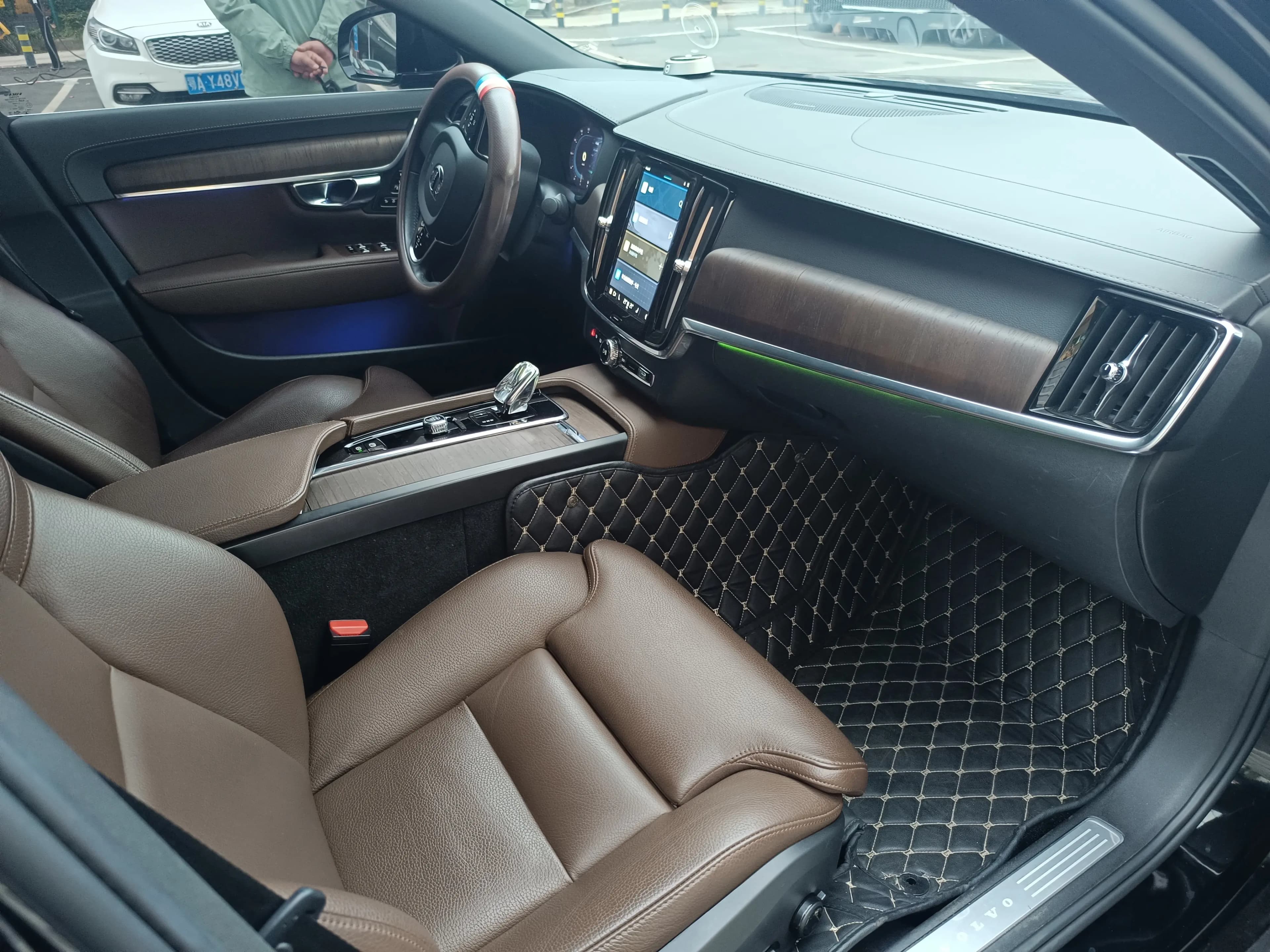 Volvo S90 2021 г. 95117 км. — фото 12
