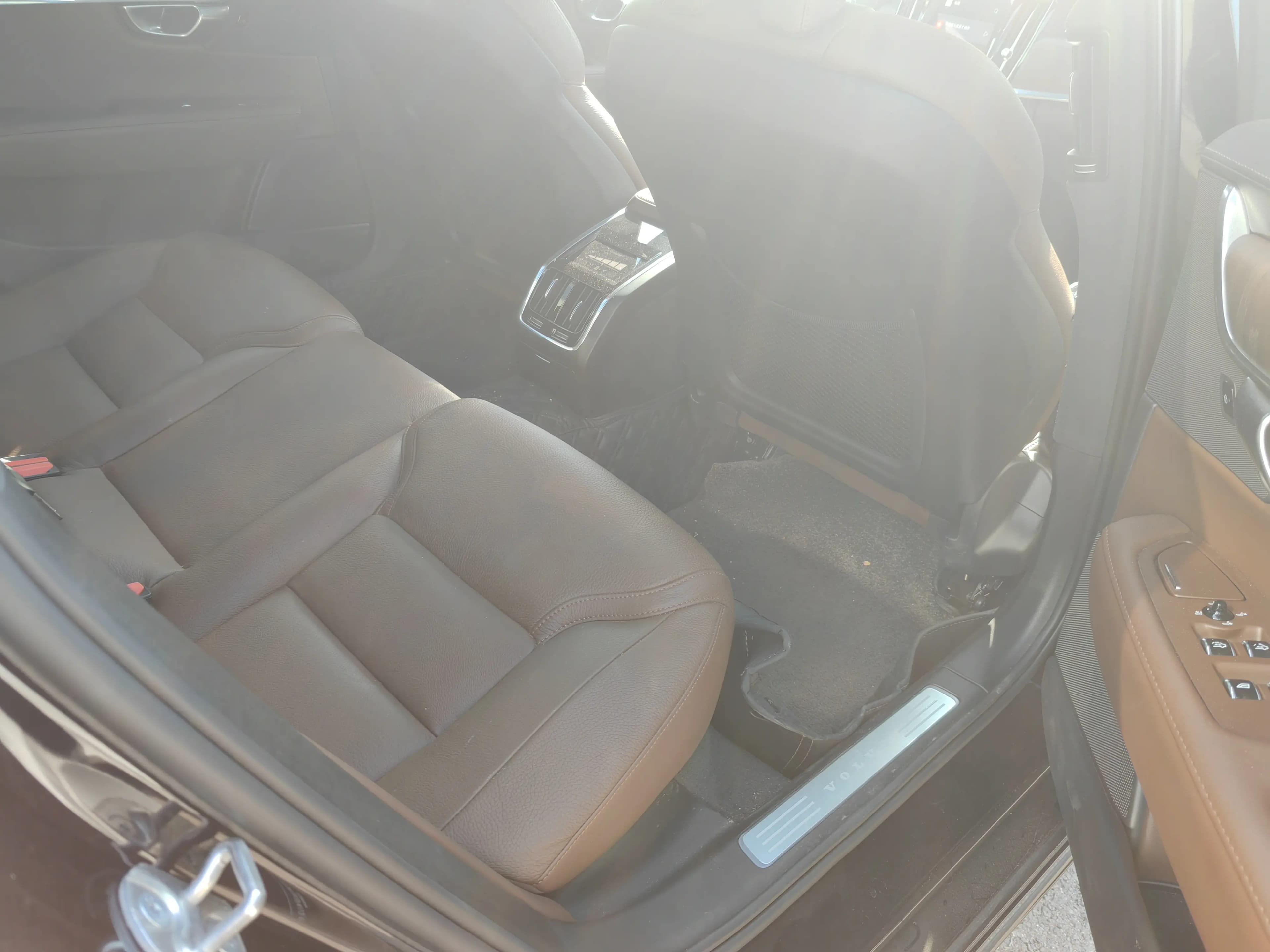 Volvo S90 2025 г. 9119 км. — фото 12