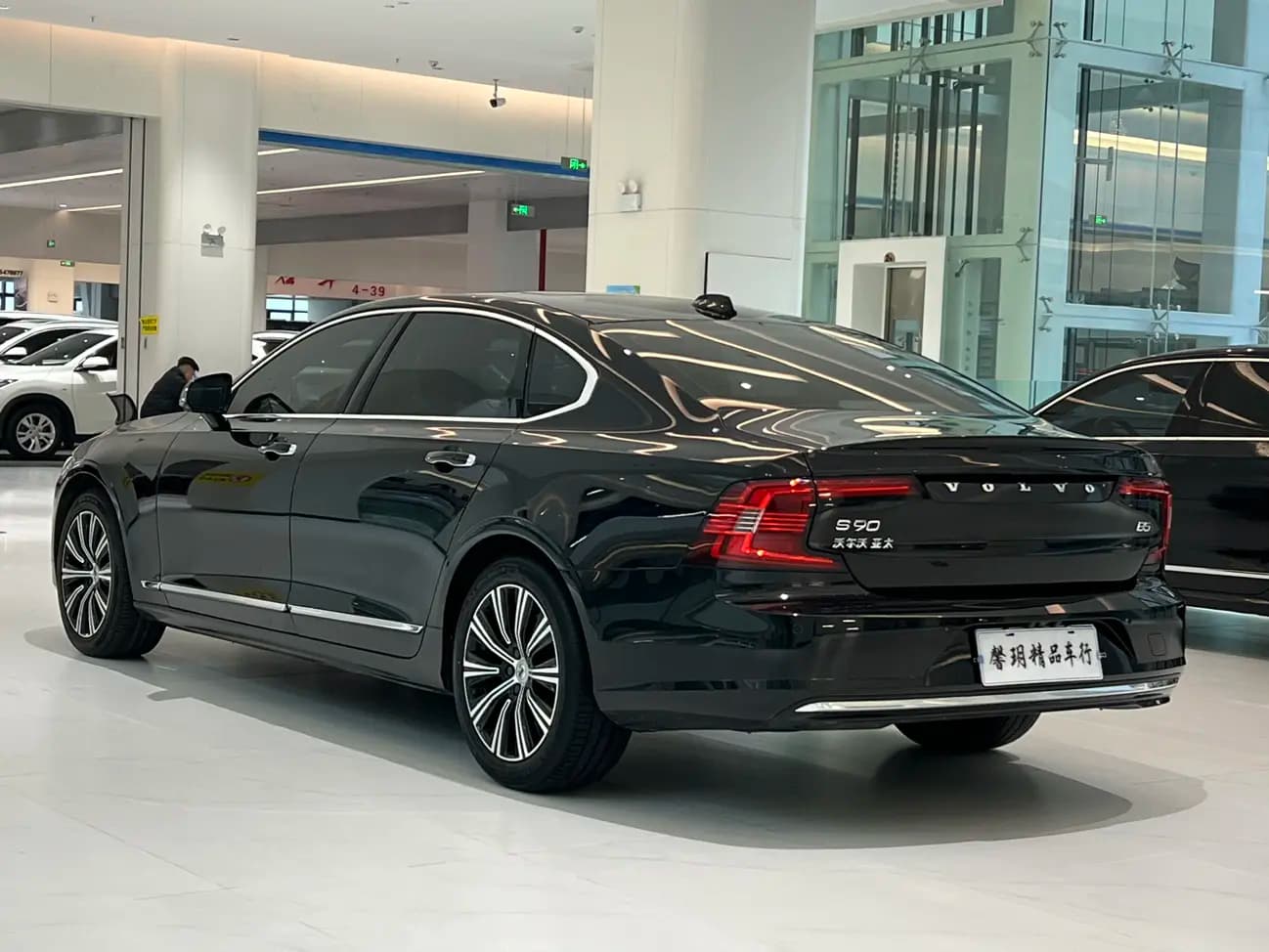 Volvo S90 2021 г. 80121 км. — фото 5