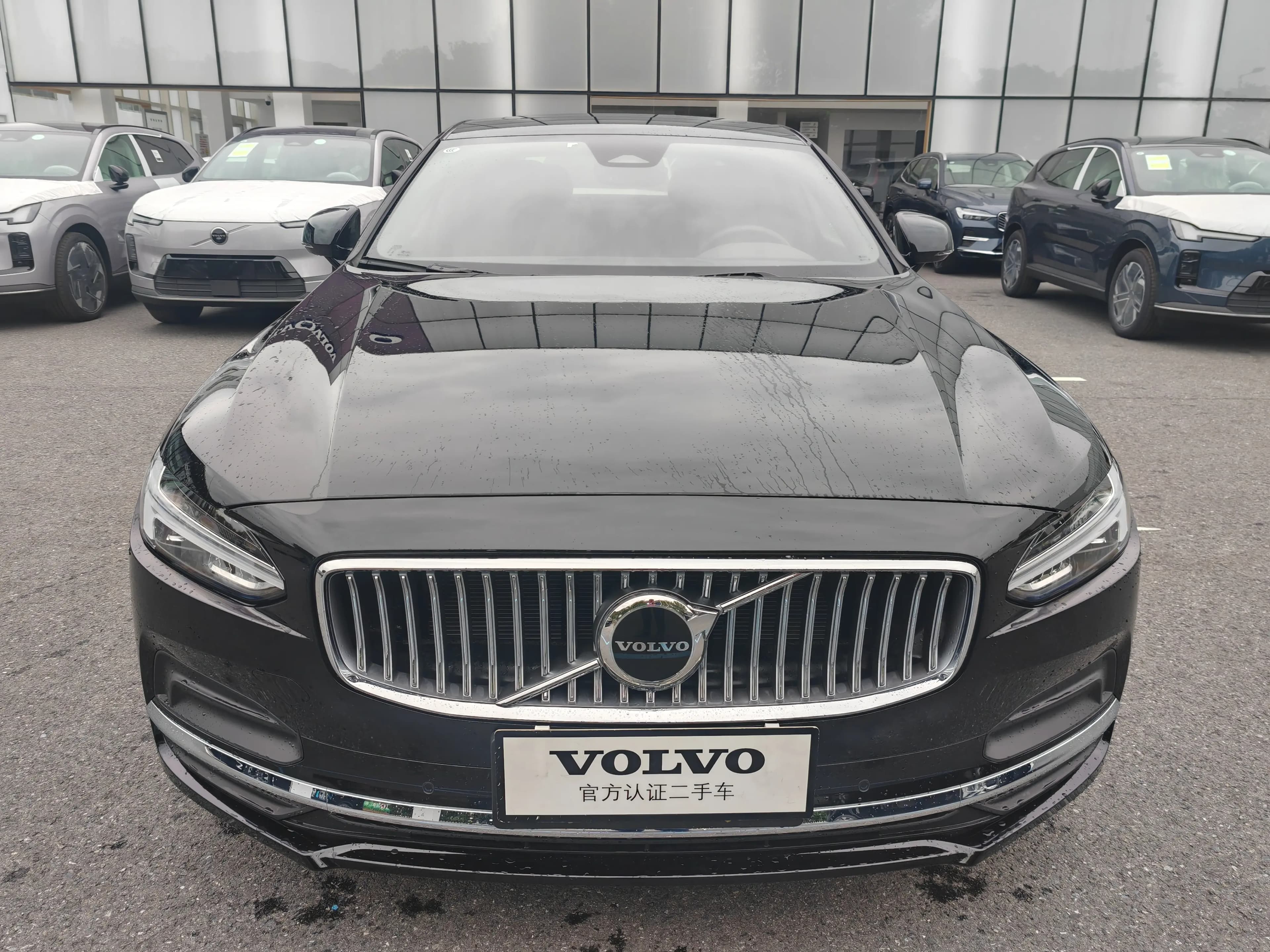 Volvo S90 2025 г. 722 км. — фото 2