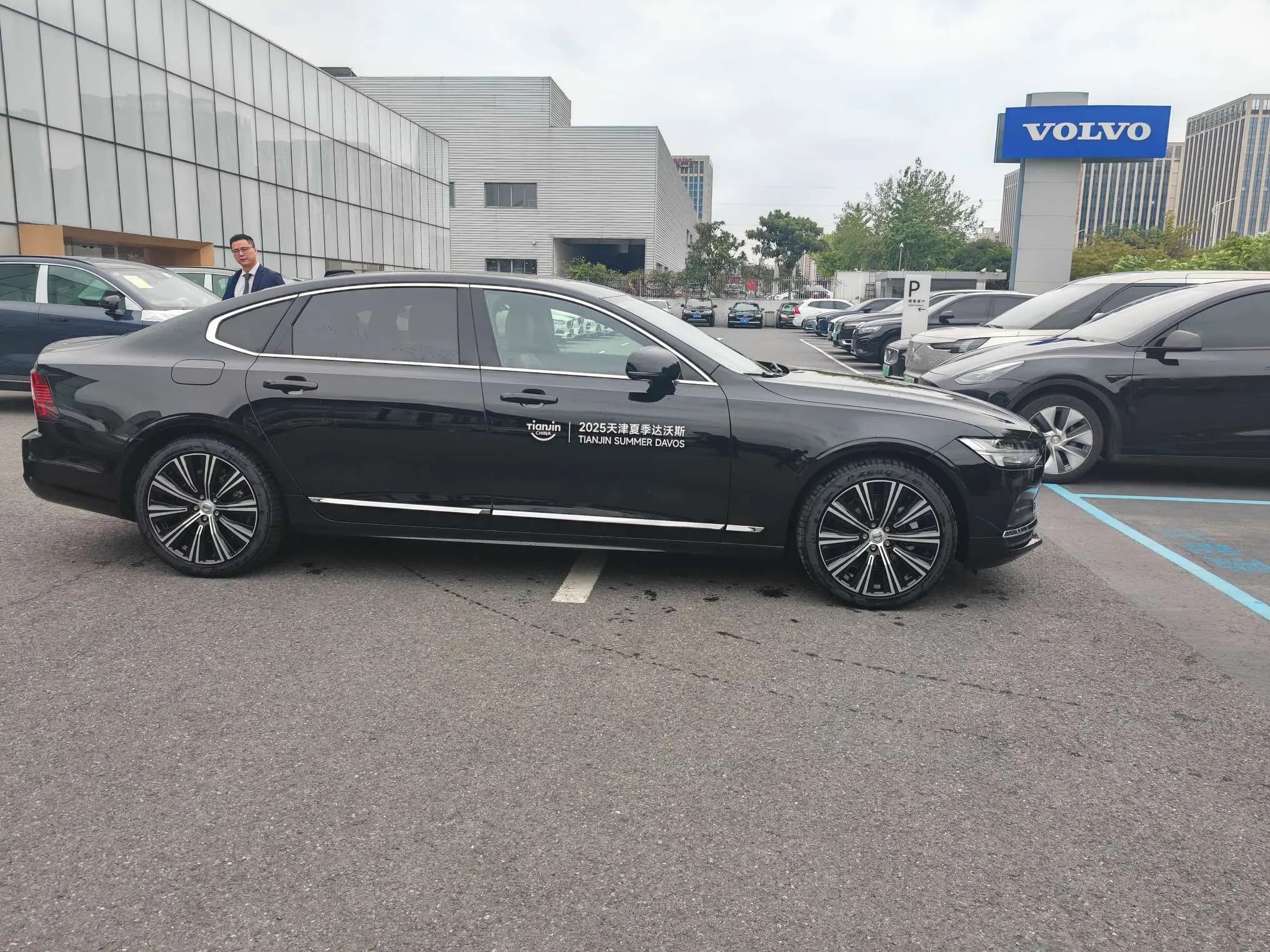 Volvo S90 2025 г. 722 км. — фото 8