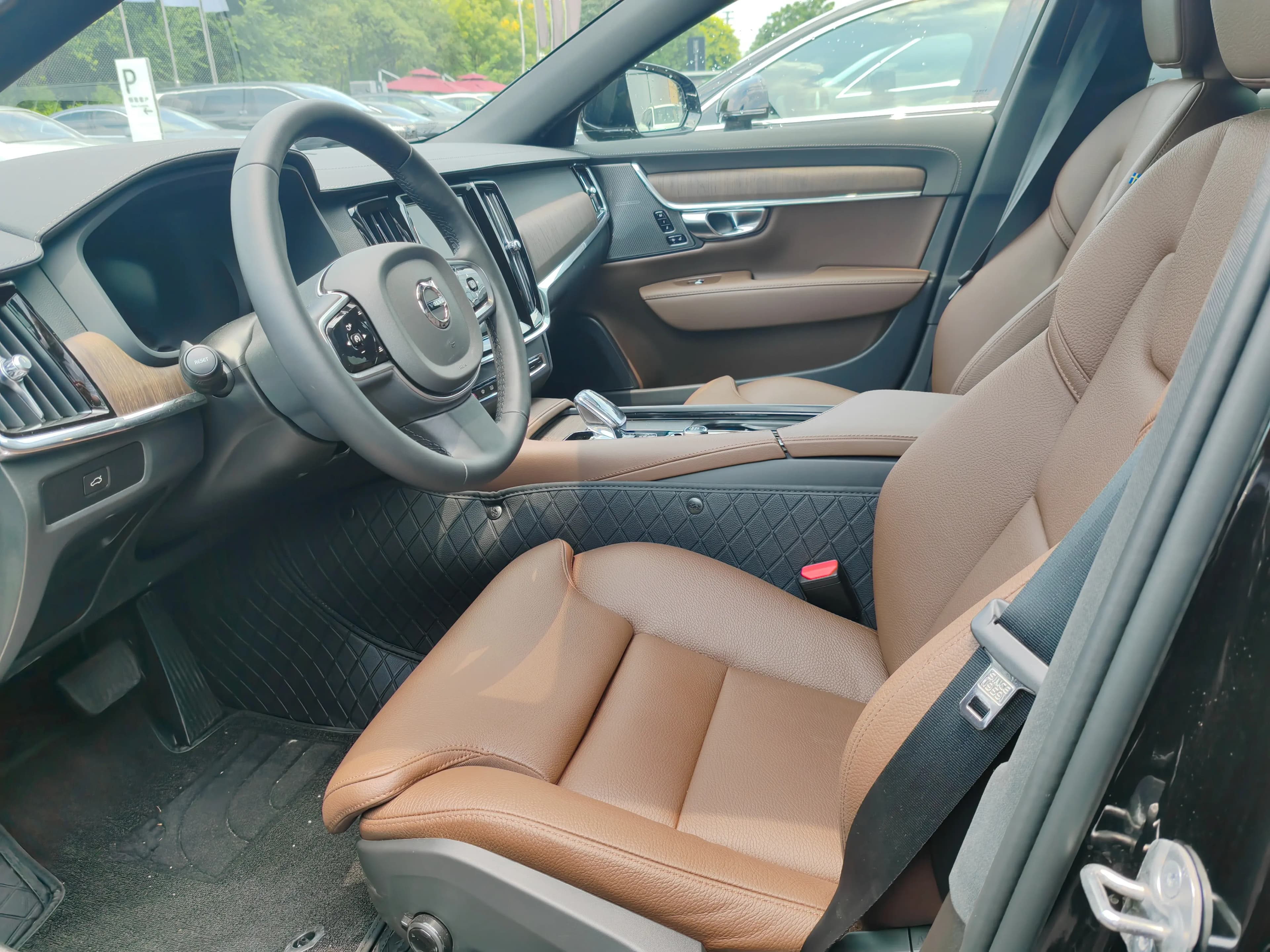 Volvo S90 2025 г. 725 км. — фото 12