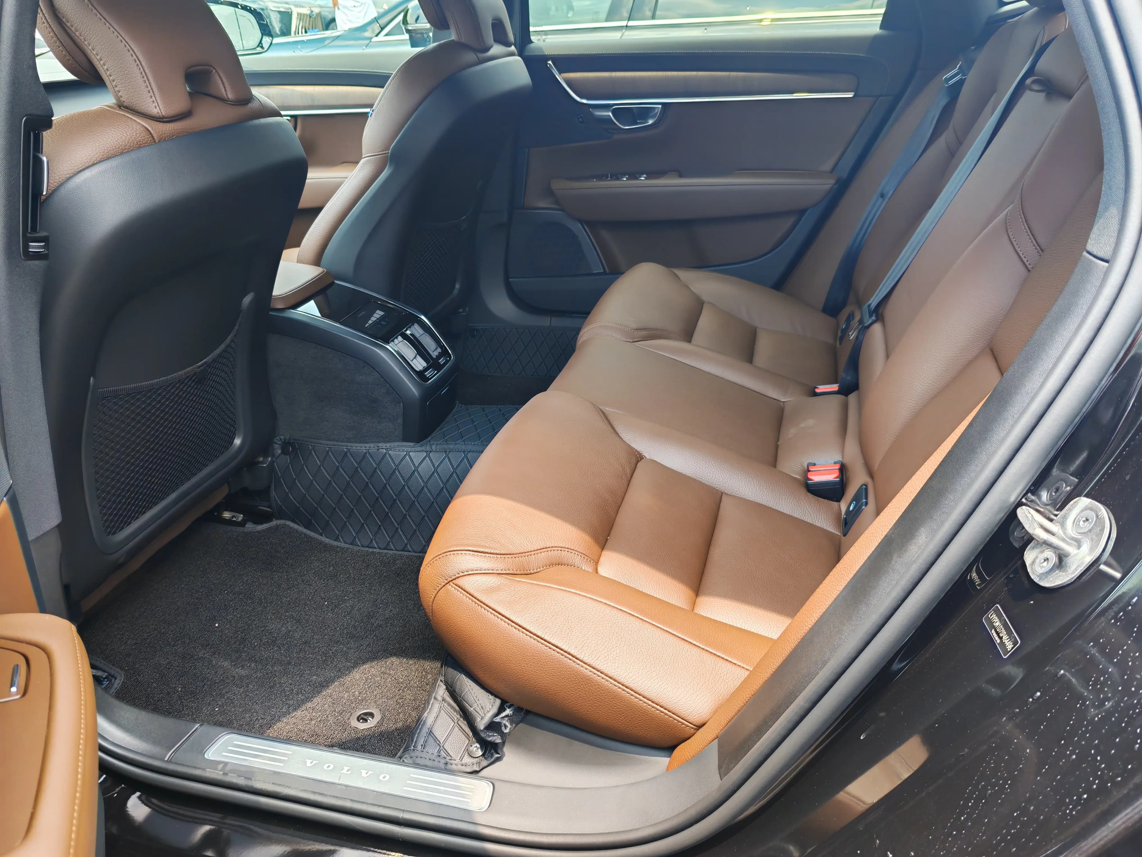 Volvo S90 2025 г. 725 км. — фото 13