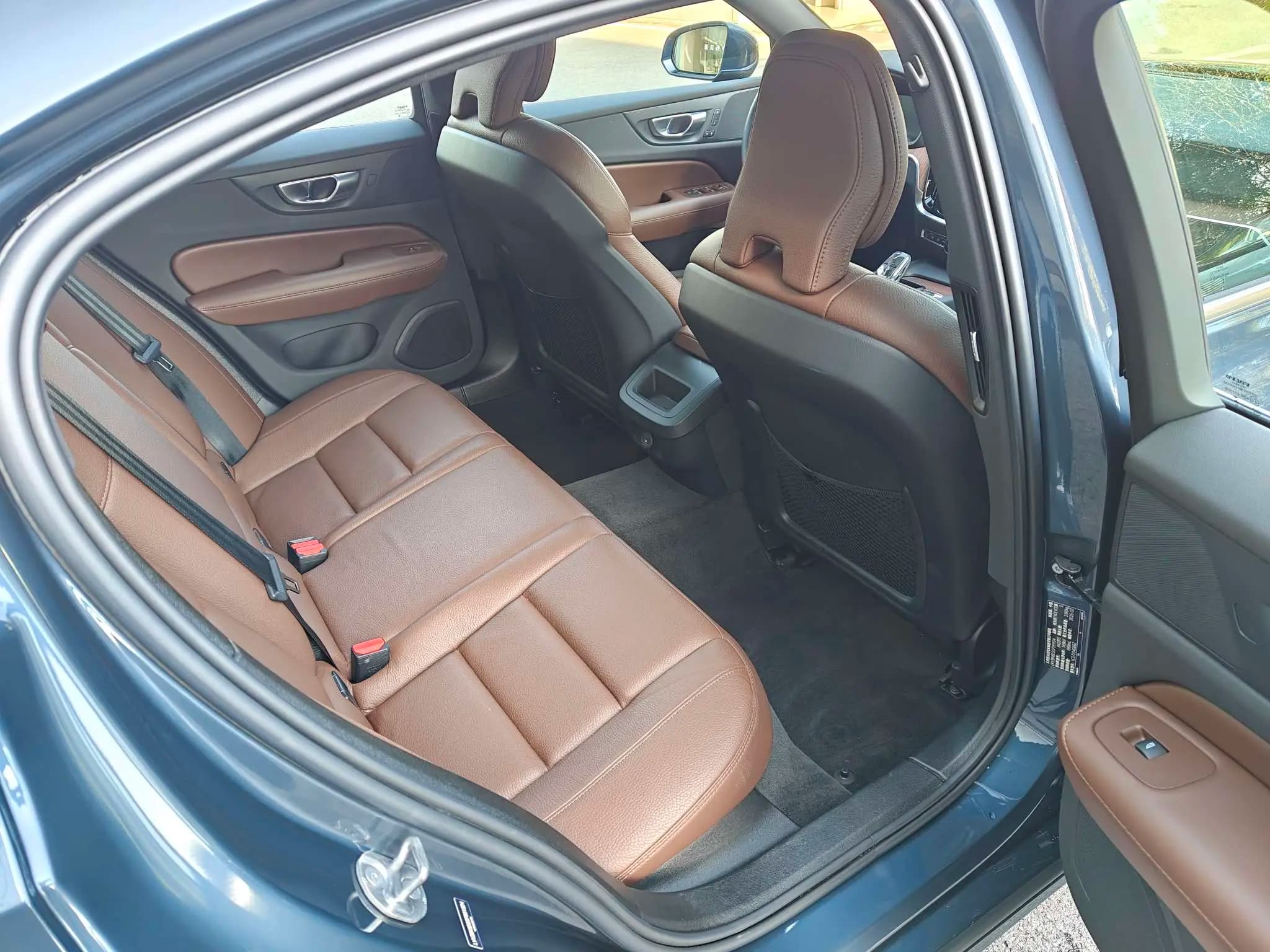 Volvo S60 2025 г. 3127 км. — фото 7