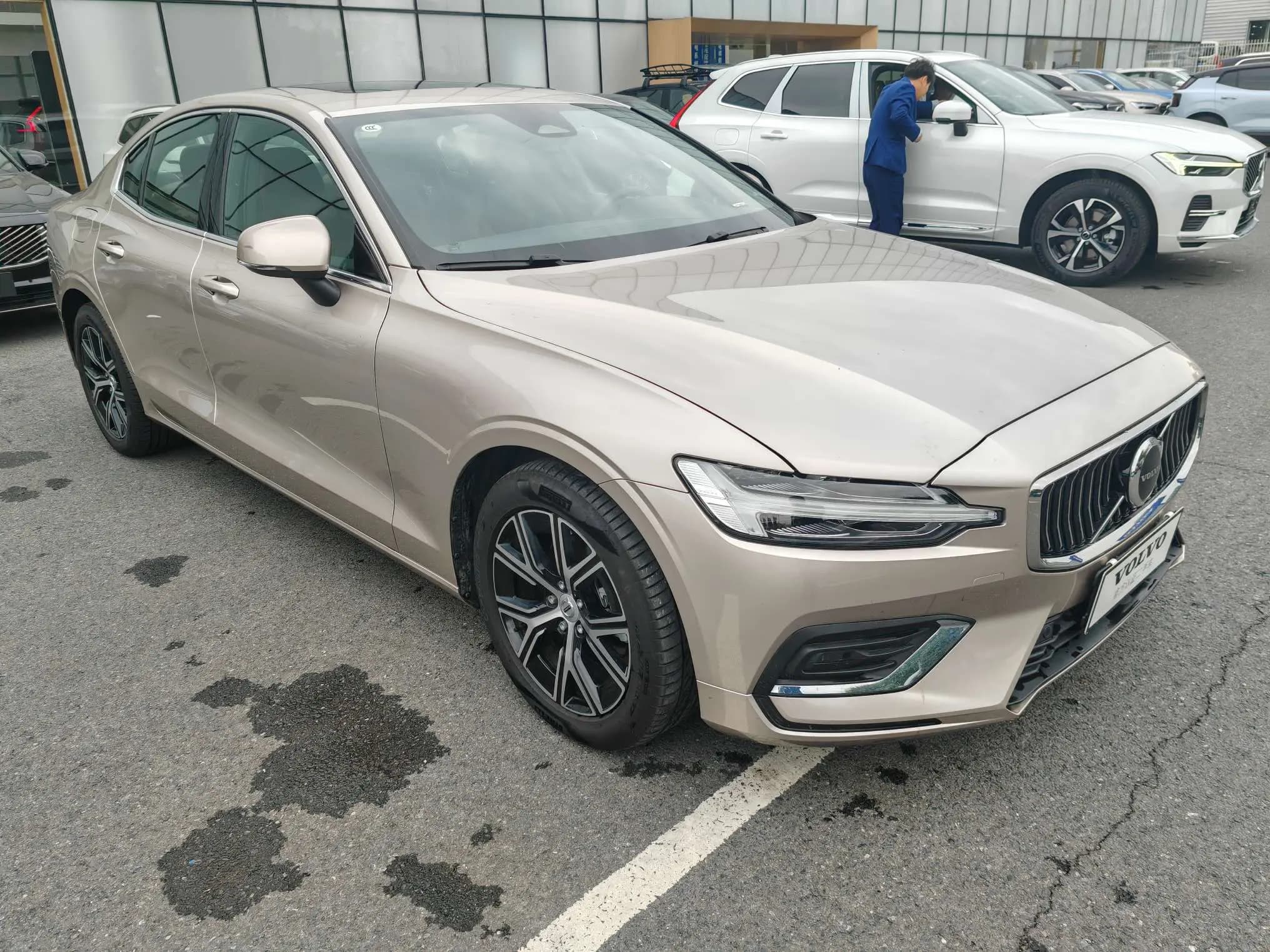 Volvo S60 2025 г. 7131 км. — фото 2