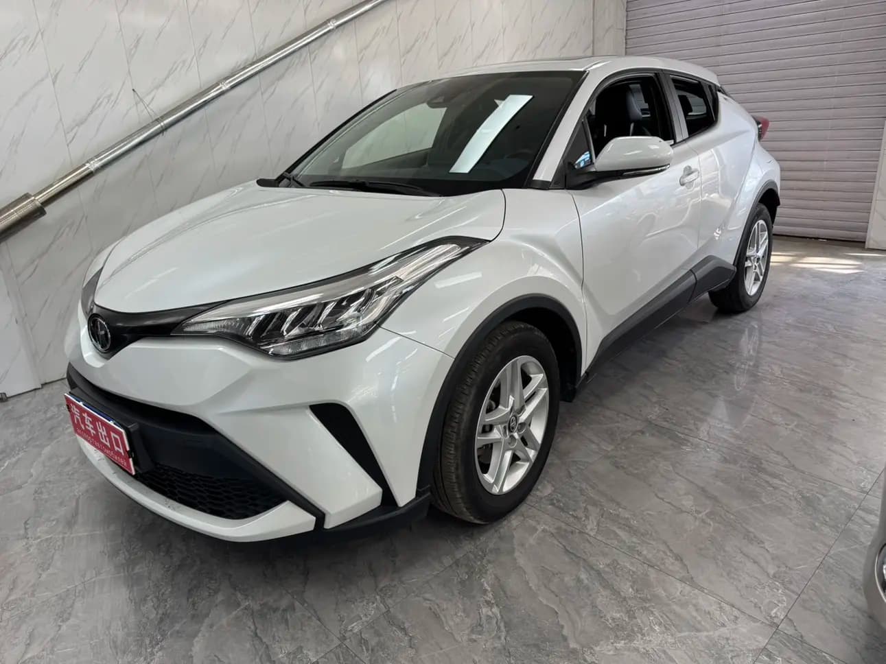 Toyota C-HR 2022 г. 17061 км.