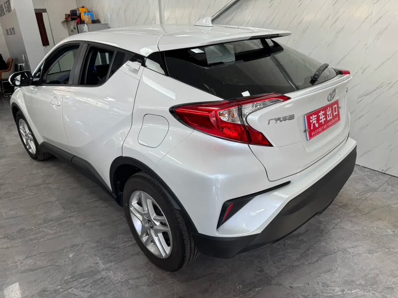 Toyota C-HR 2022 г. 17061 км. — фото 4